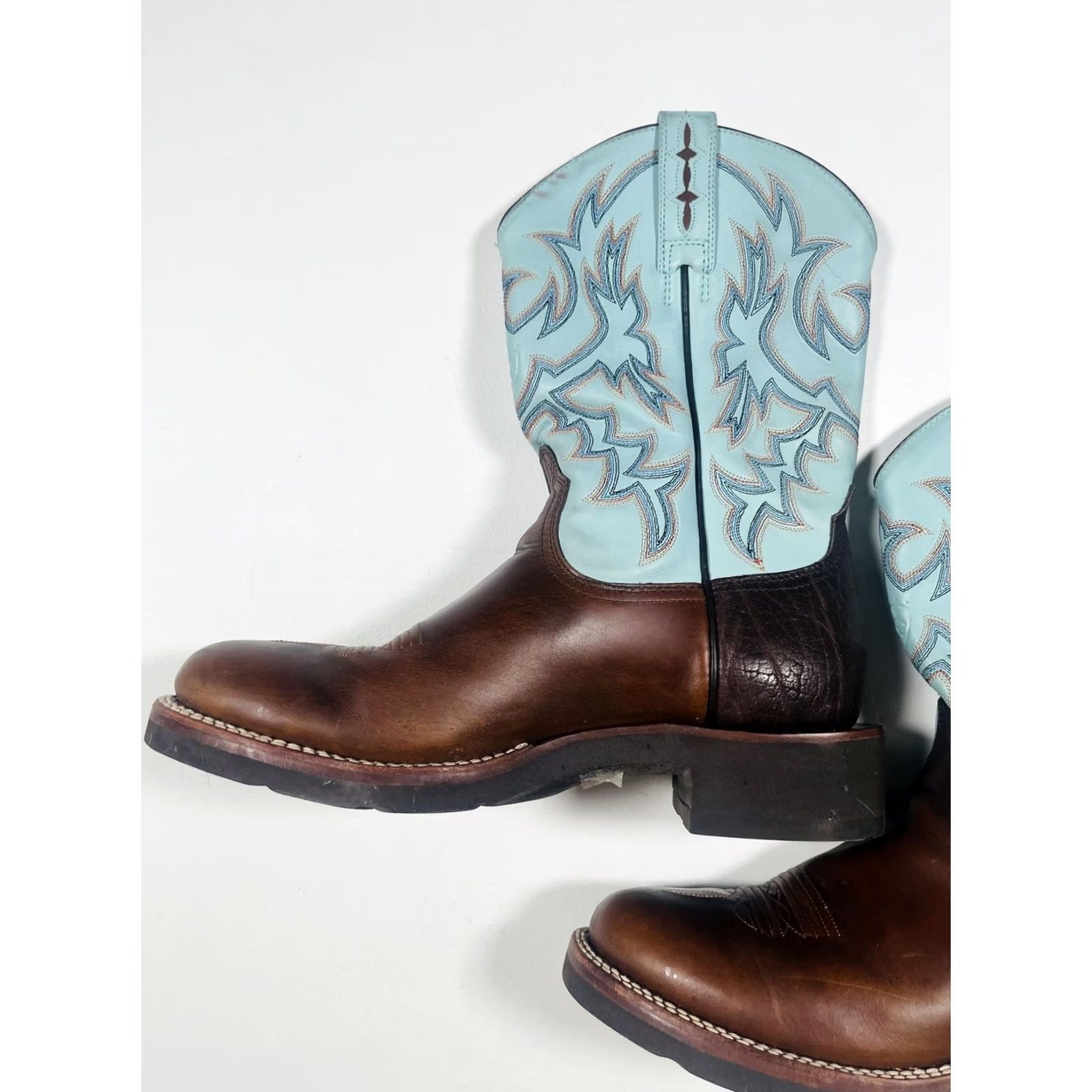 Ariat Ariat Cobalt Crepe Boots Mens Size 9D Western Leather Walnut Sky Blue 38823 Size US 9 / EU 42 - 6 Thumbnail