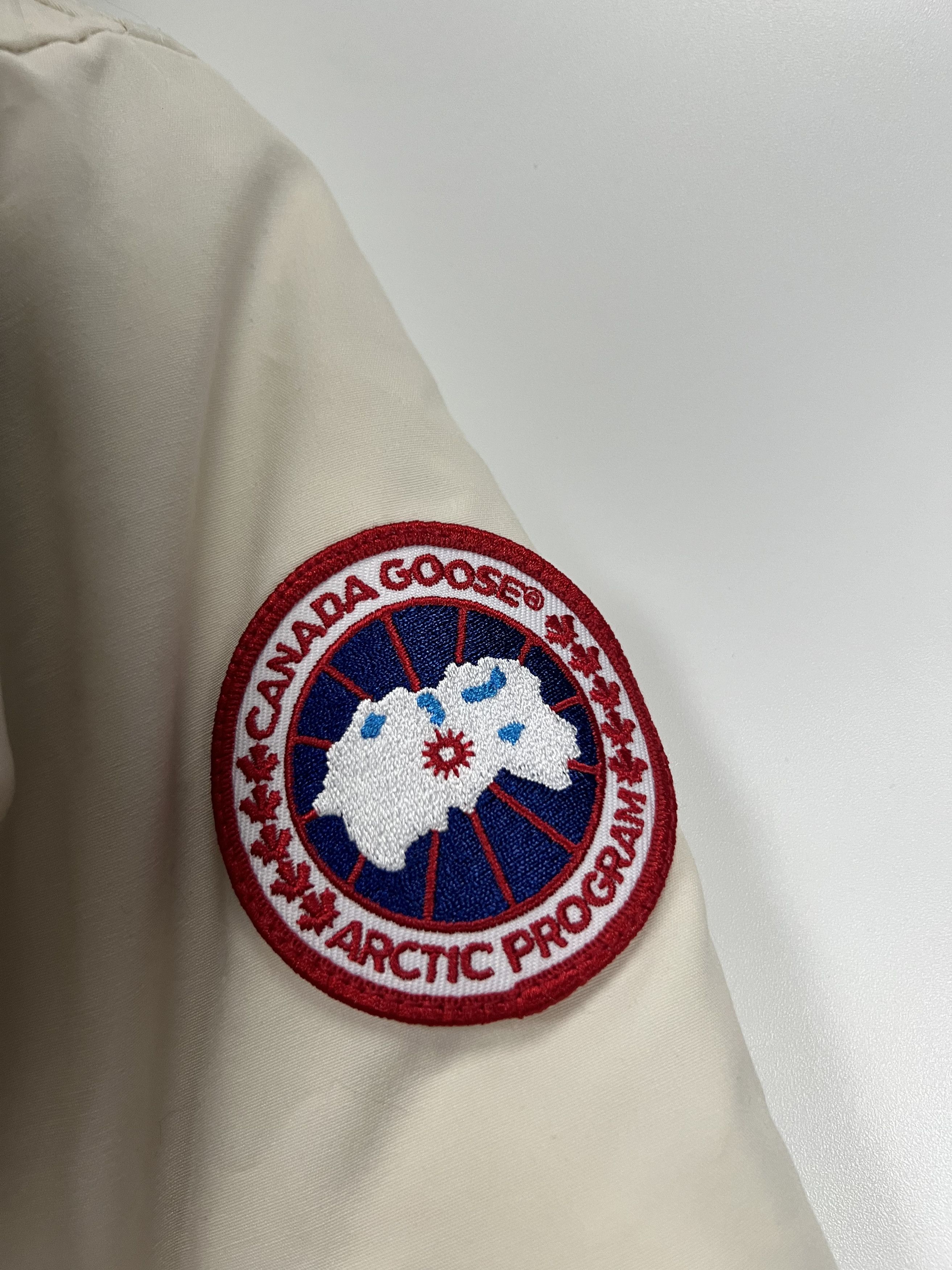 Canada Goose canada goose puffer parka size fusion XS luxury Size US XS / EU 42 / 0 - 2 Thumbnail