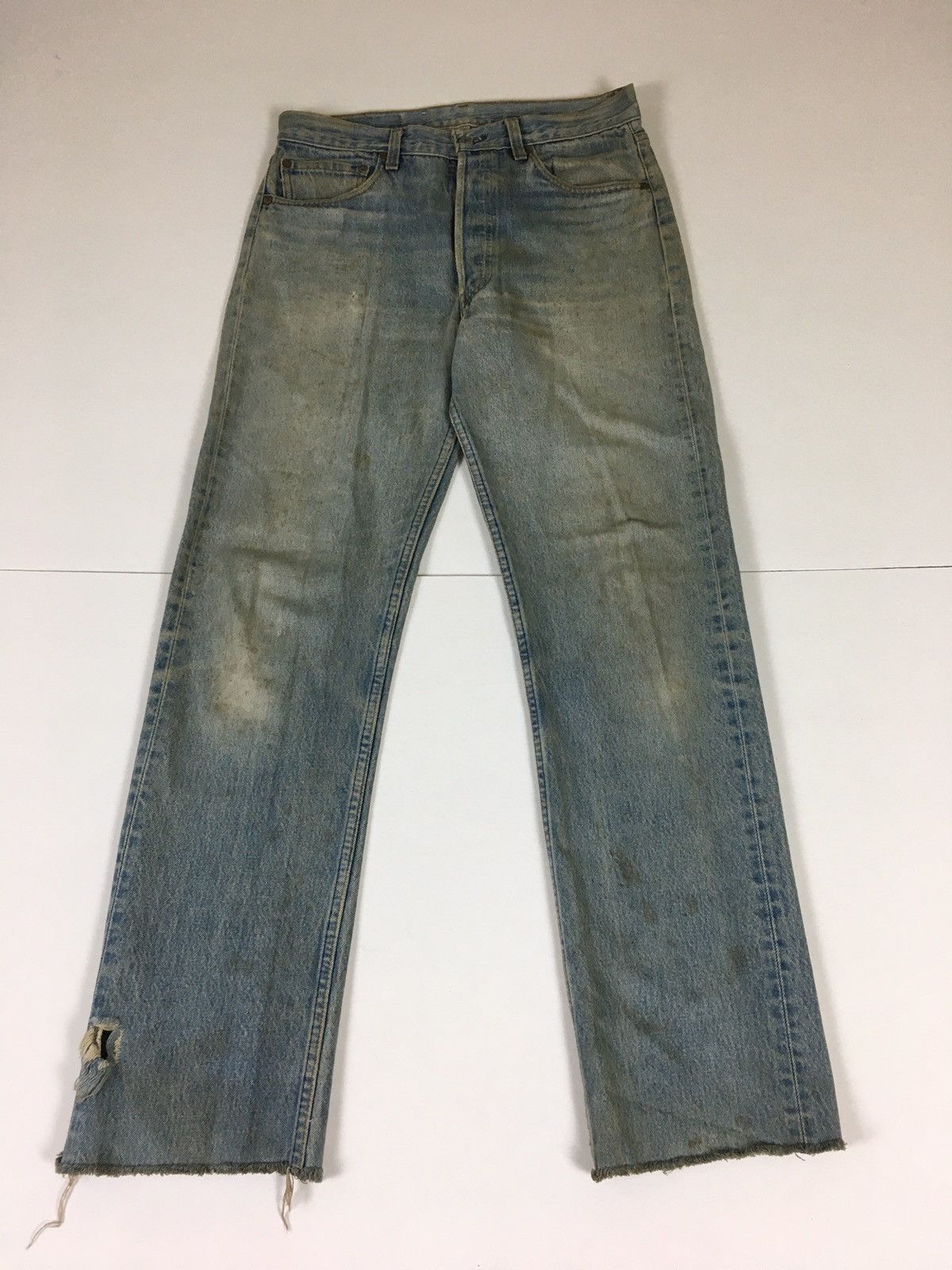 Vintage Levi’s 501 Distress Made in USA