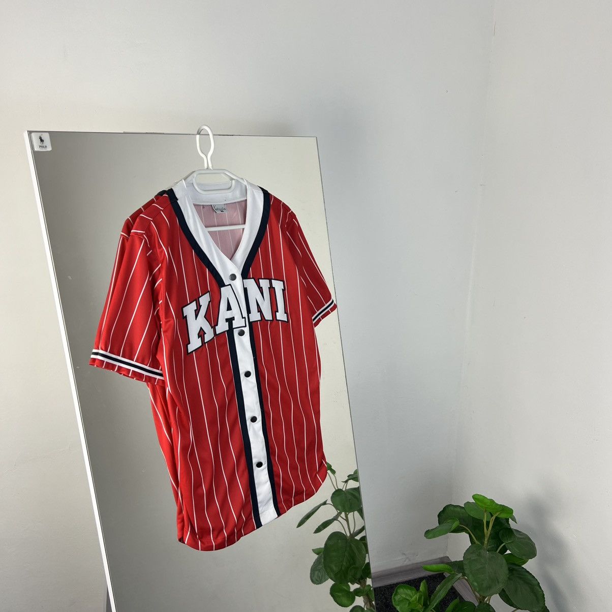 Karl Kani Karl Kani Spellout Big Embroidered Logo Button Up Jersey Size US S / EU 44-46 / 1 - 1 Thumbnail