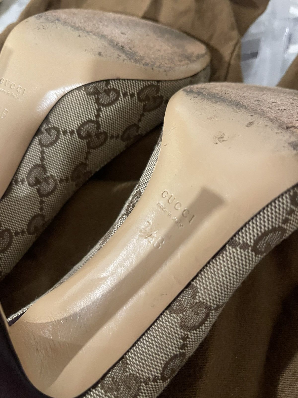 Gucci × Vintage Vintage Gucci Monogram Canvas Leather Heels Pumps Size US 7.5 / IT 37.5 - 9 Thumbnail