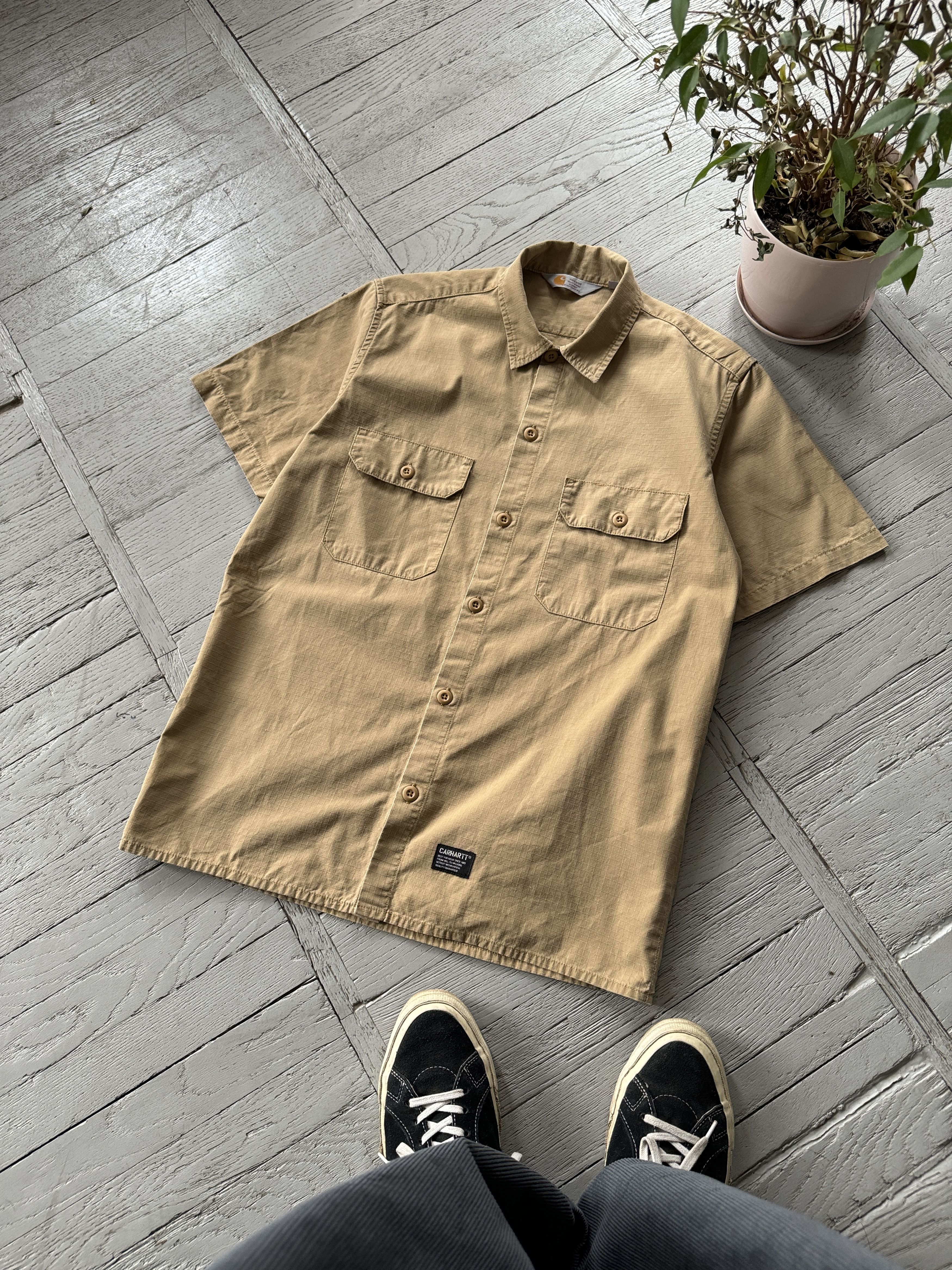 Carhartt × Carhartt Wip × Vintage Vintage Carhartt Mission Short Sleeve Button Up Shirt Size US M / EU 48-50 / 2 - 1 Thumbnail