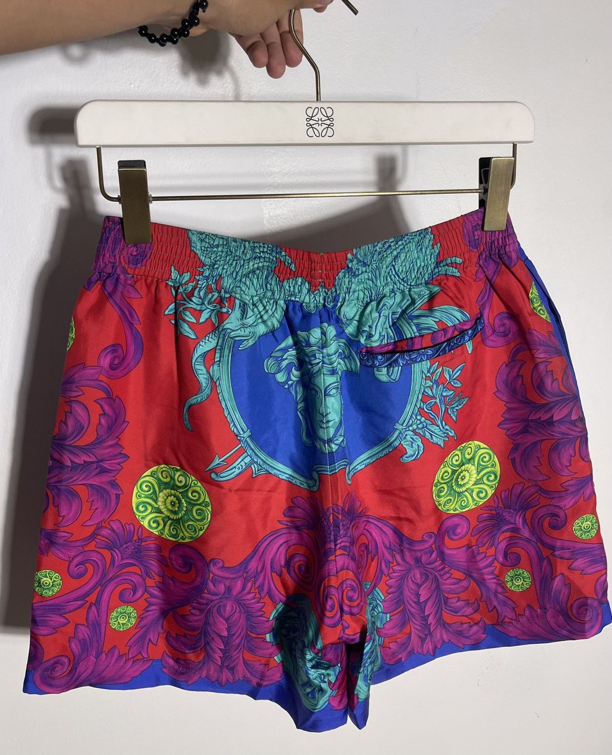 Versace VERSACE SILK SHORTS Size US 30 / EU 46 - 2 Thumbnail