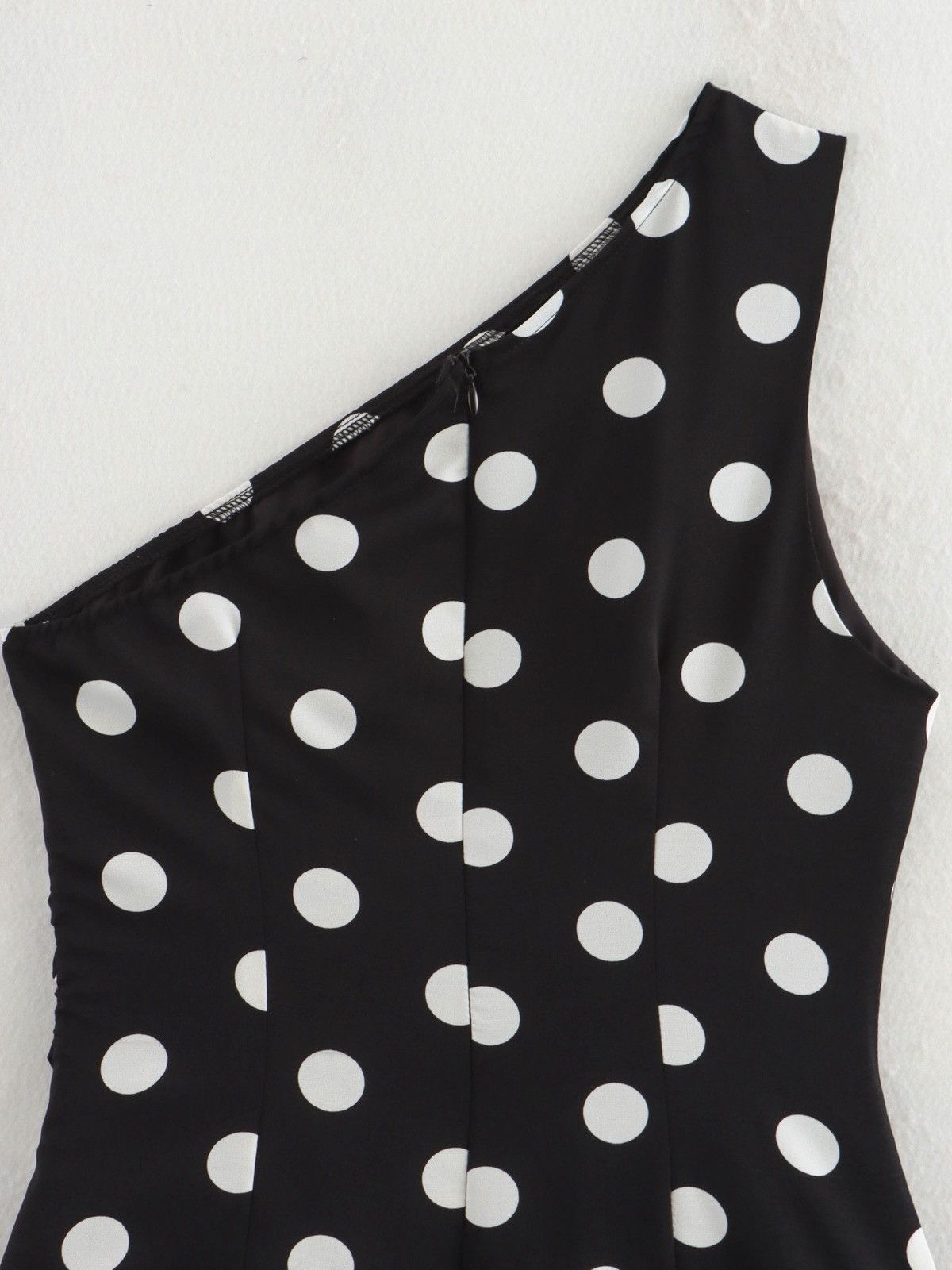 Other NWT One-Shoulder Polka Dot Ruffled Mini Dress Size S/M/L Size M / US 6-8 / IT 42-44 - 6 Thumbnail