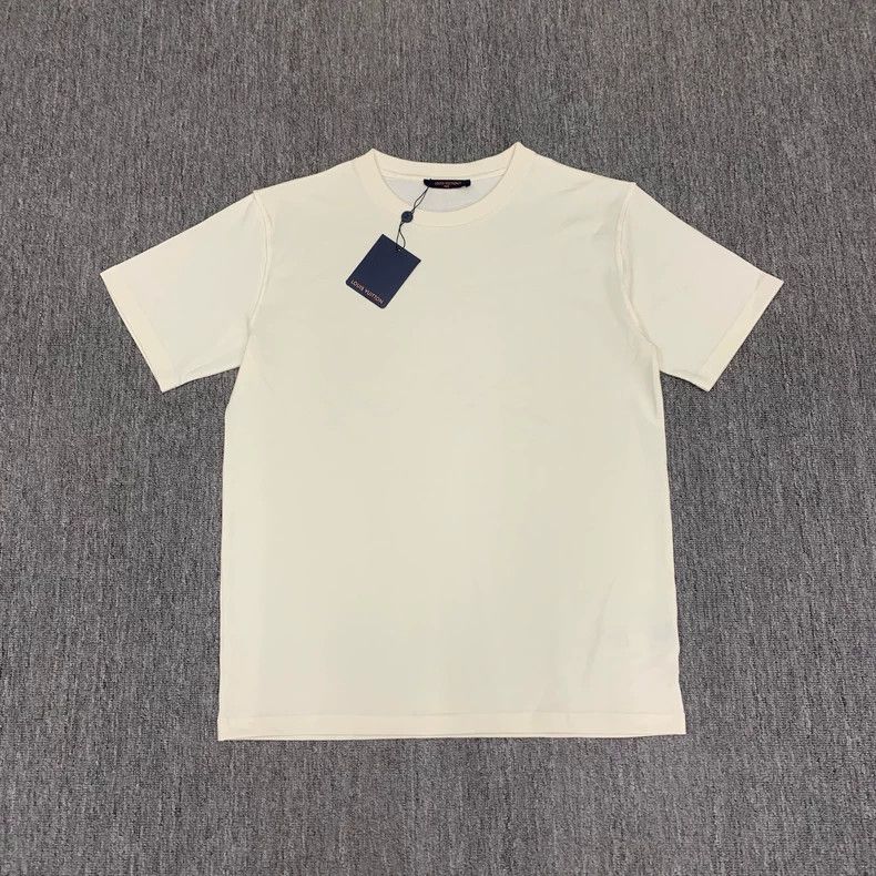 Louis Vuitton Louis Vuitton White back instruction label short sleeve Size US XL / EU 56 / 4 - 1 Thumbnail