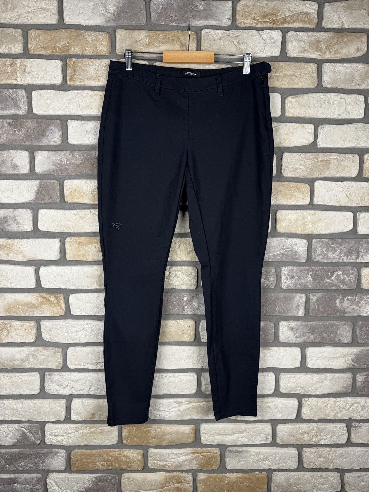 Arc'teryx Very rare Arcteryx Arc’teryx pants shorts Size 28" / US 6 / IT 42 - 1 Thumbnail
