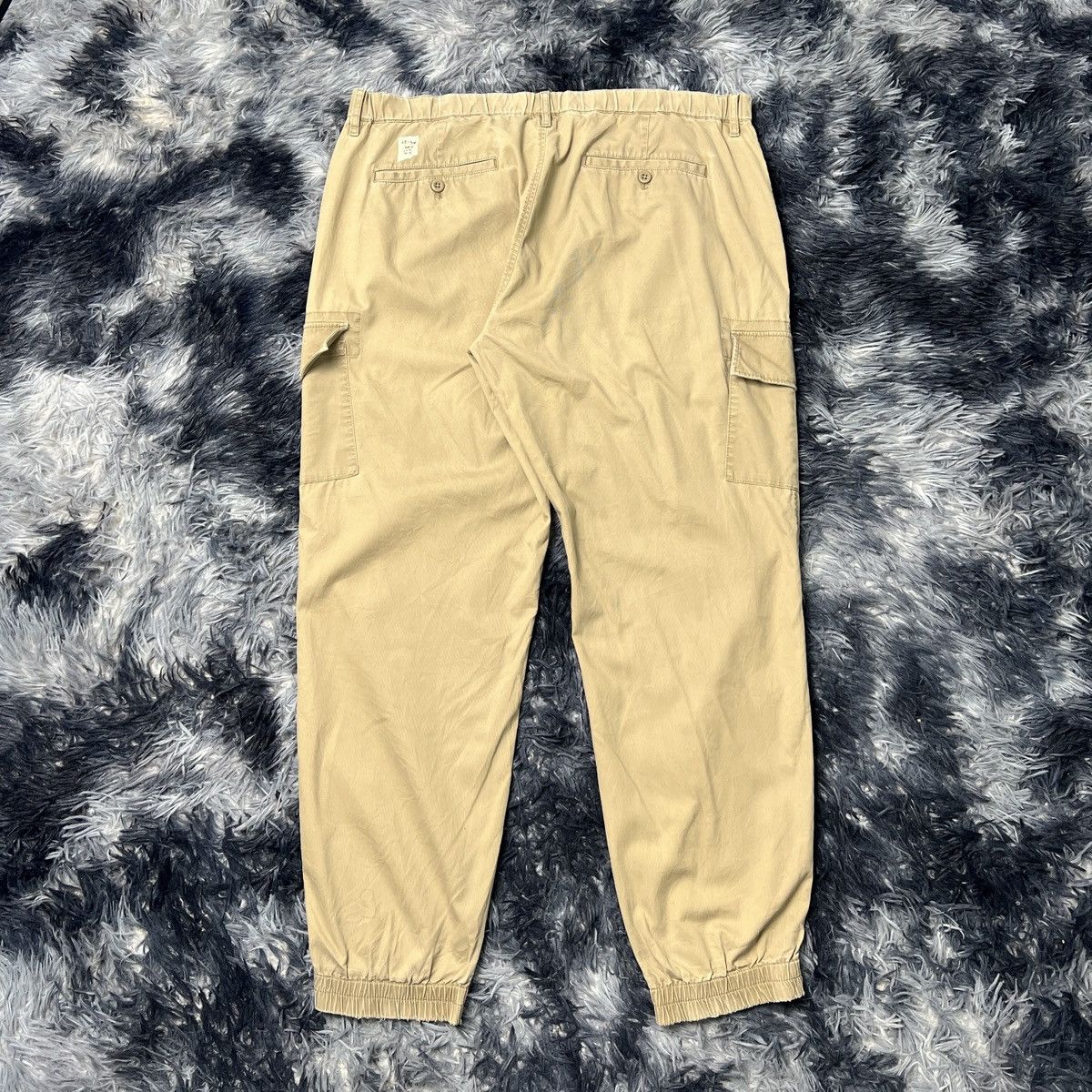 Uniqlo Uniqlo Jogger Cargo Pants Size US 38 / EU 54 - 2 Thumbnail