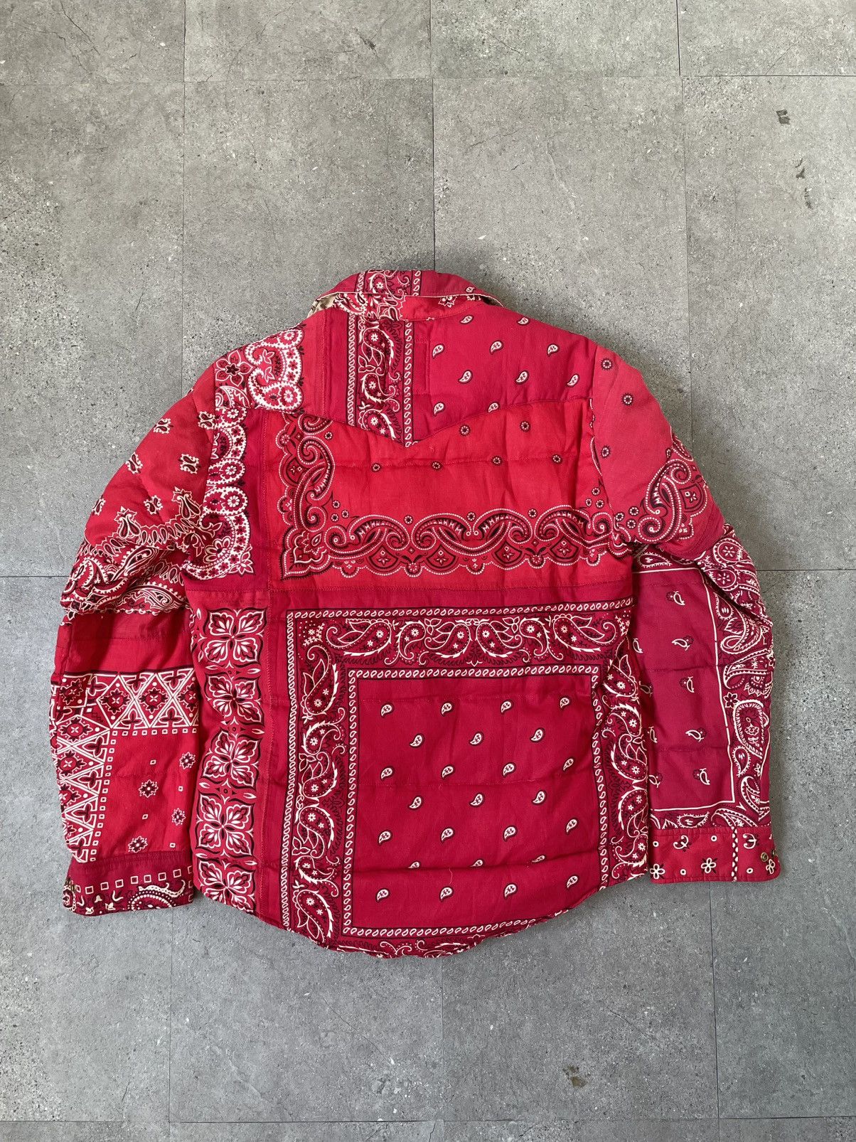 Visvim Visvim FW16 ICT Kerchief down JKT Red Bandana Size US L / EU 52-54 / 3 - 13 Thumbnail