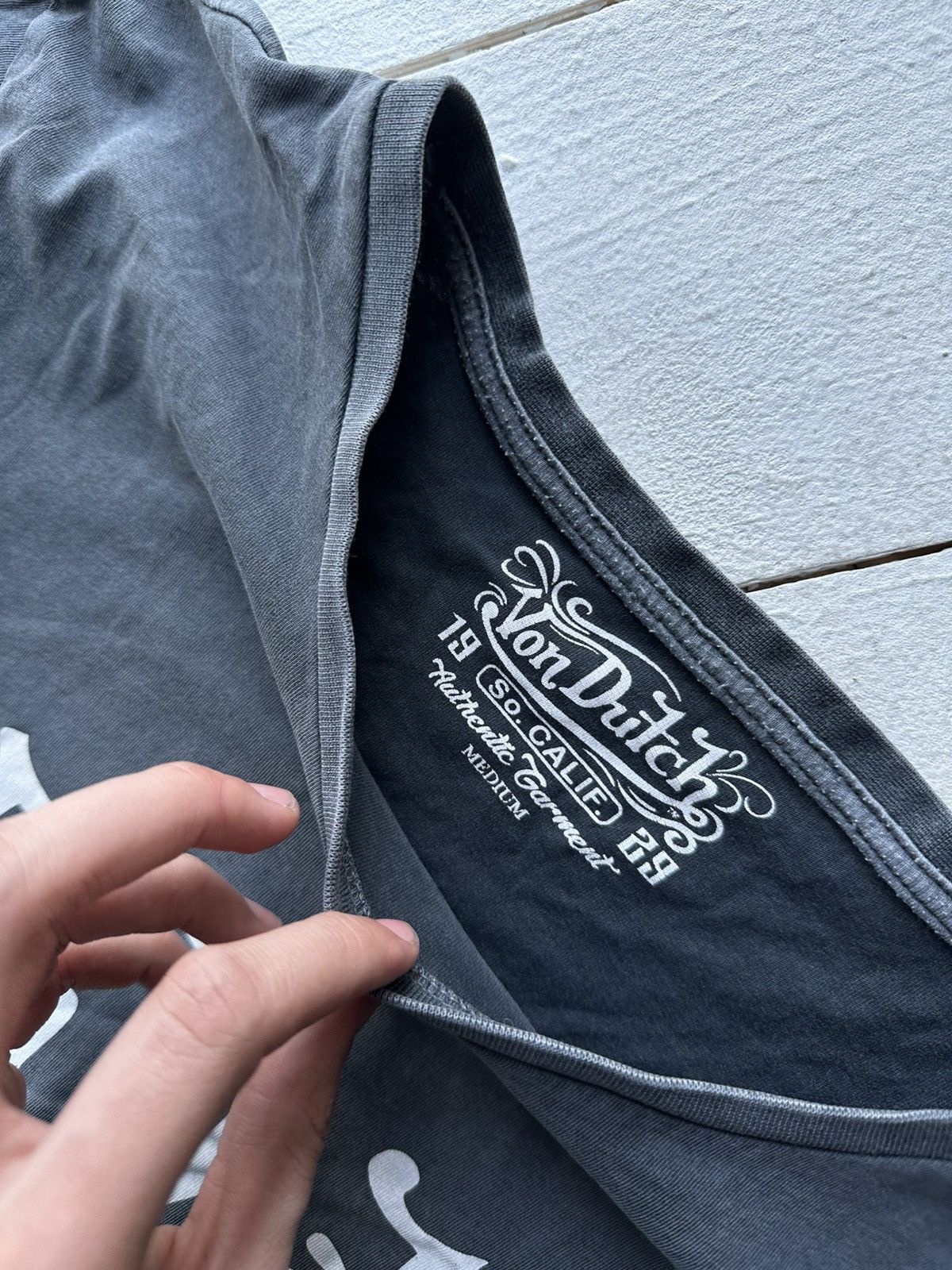 Von Dutch 🚨Y2K VON DUTCH BIG LOGO SUNFADED Y2K distressed style tee Size US M / EU 48-50 / 2 - 5 Thumbnail