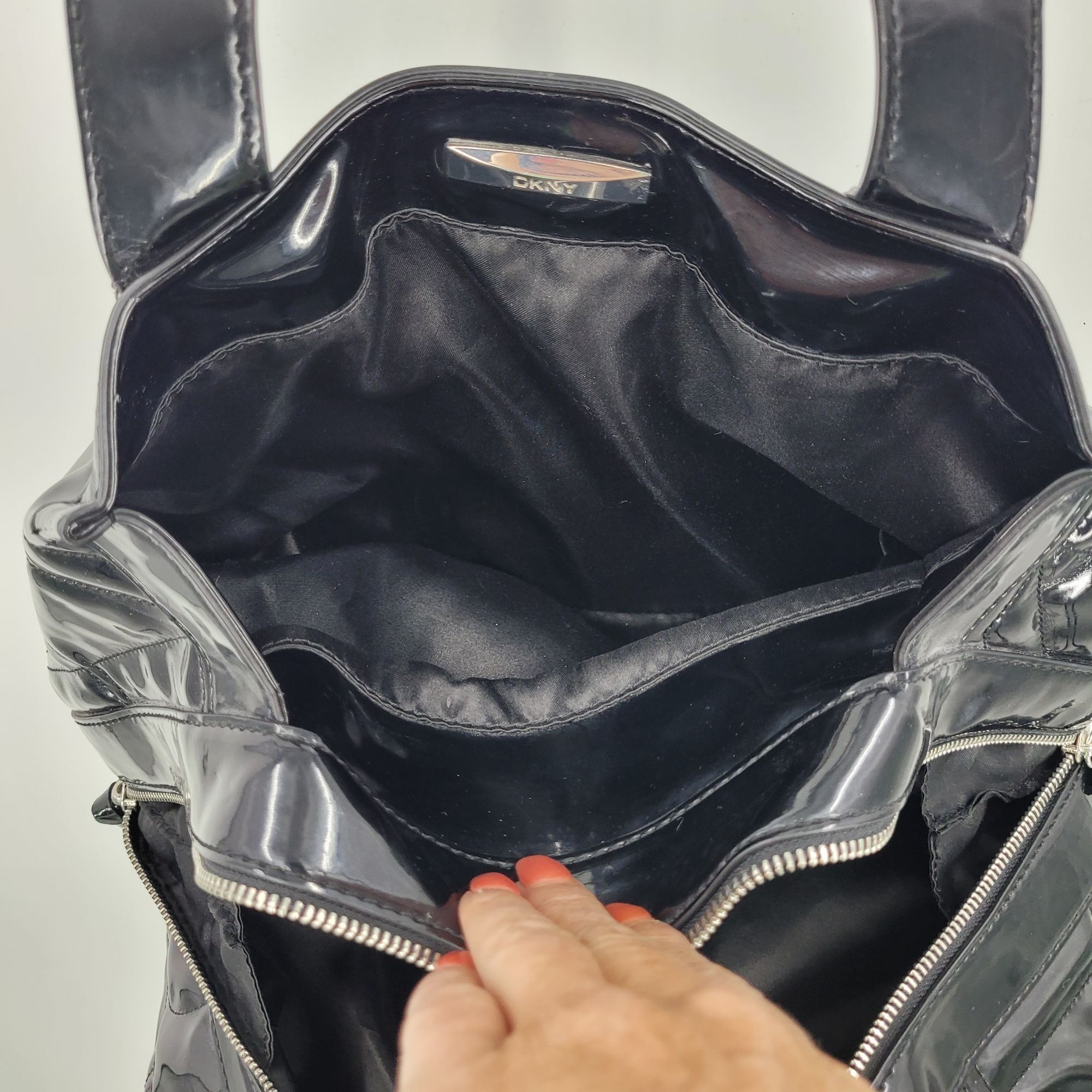 Bebe Vtg 90s Y2K Black Patent Leather Logo Quilted Shoulder Tote Size ONE SIZE - 12 Thumbnail