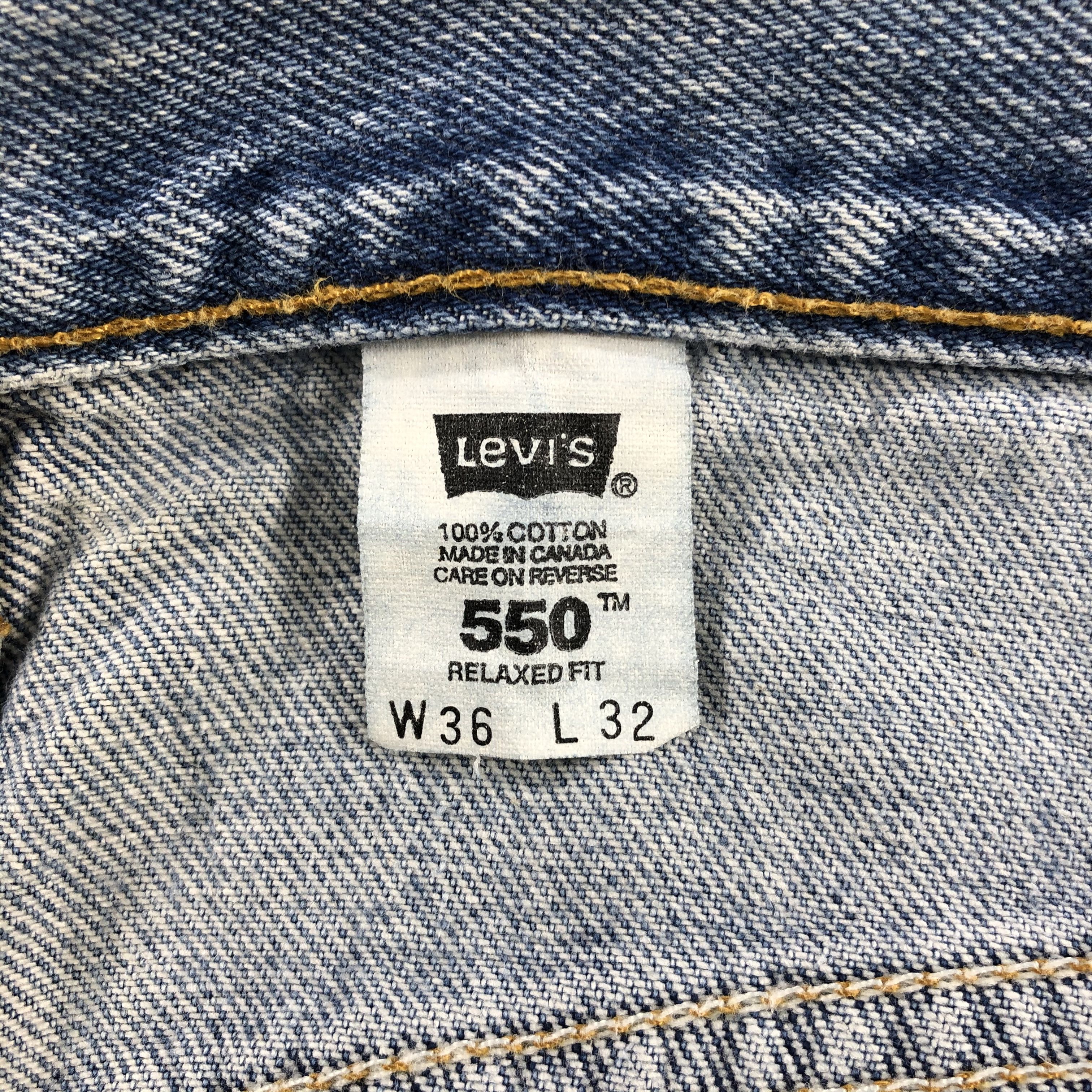 Levi's Vintage 90s Light Wash Levis 550 Jeans-J2190 Size US 33 - 10 Thumbnail