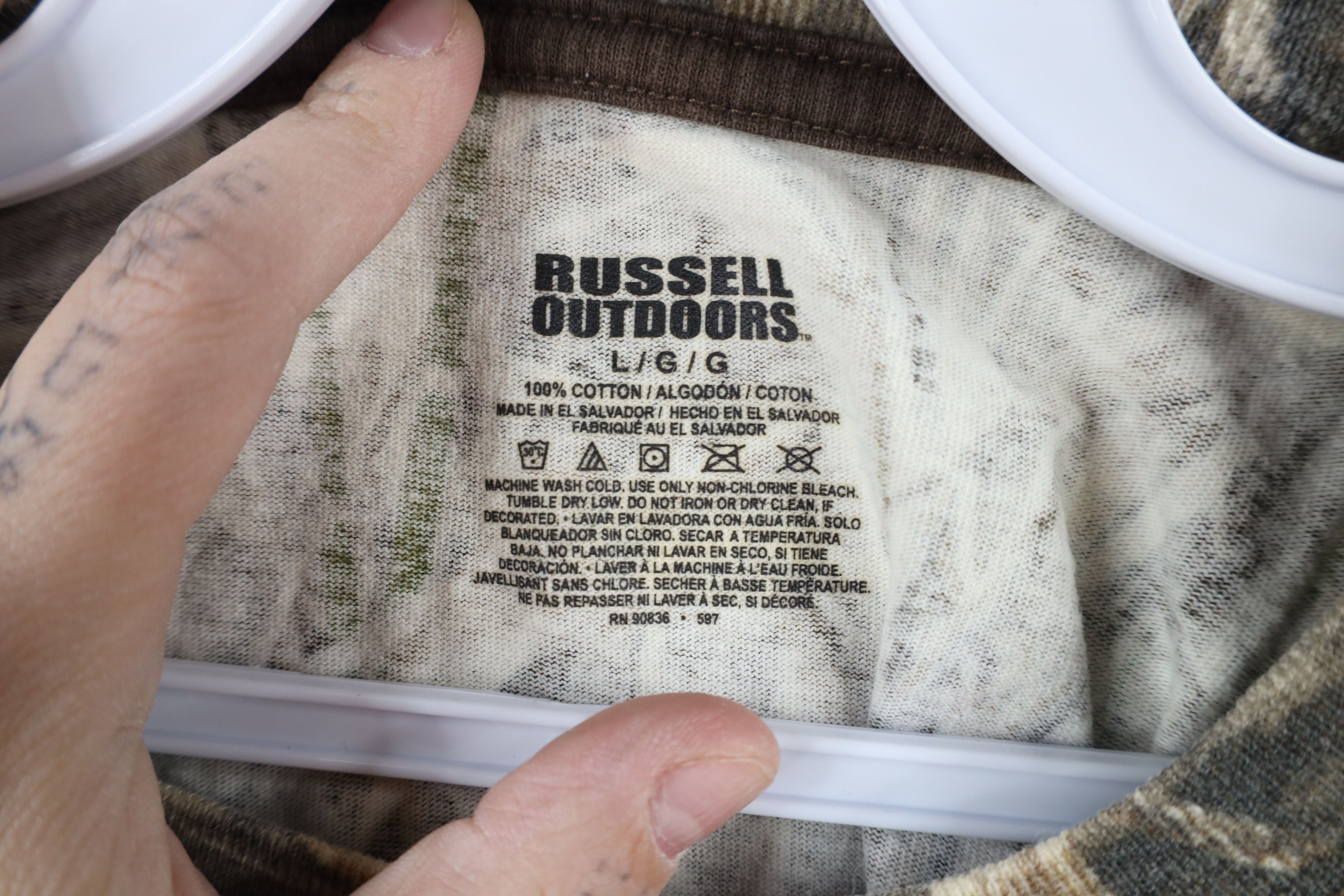 Russell Athletic × Vintage Vintage Russell Athletic Camouflage Short Sleeve T-Shirt Size US L / EU 52-54 / 3 - 6 Thumbnail