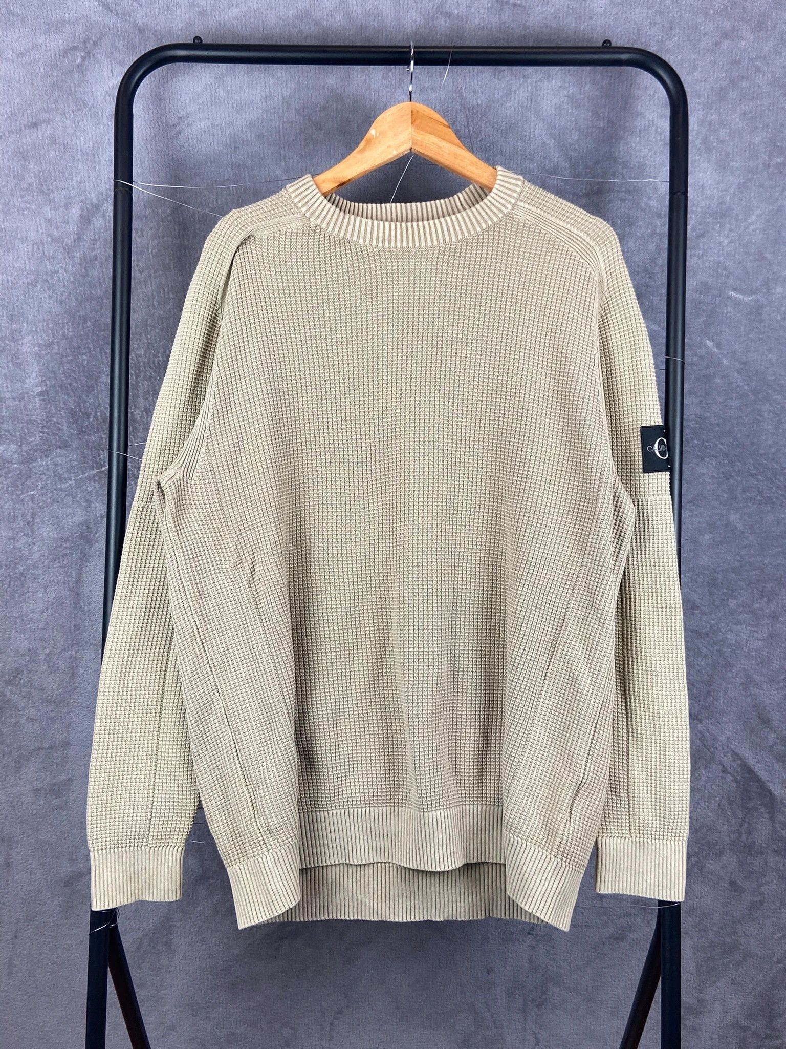 Calvin Klein Calvin Klein Waffle Knit Beige Sweatshirt – L Size US L / EU 52-54 / 3 - 1 Thumbnail