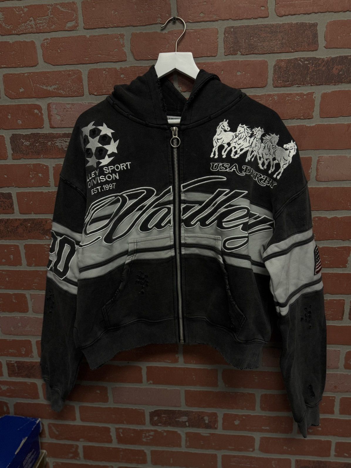 Vale Valley Hoodie Black White Size Small (NEW) Size US S / EU 44-46 / 1 - 2 Thumbnail