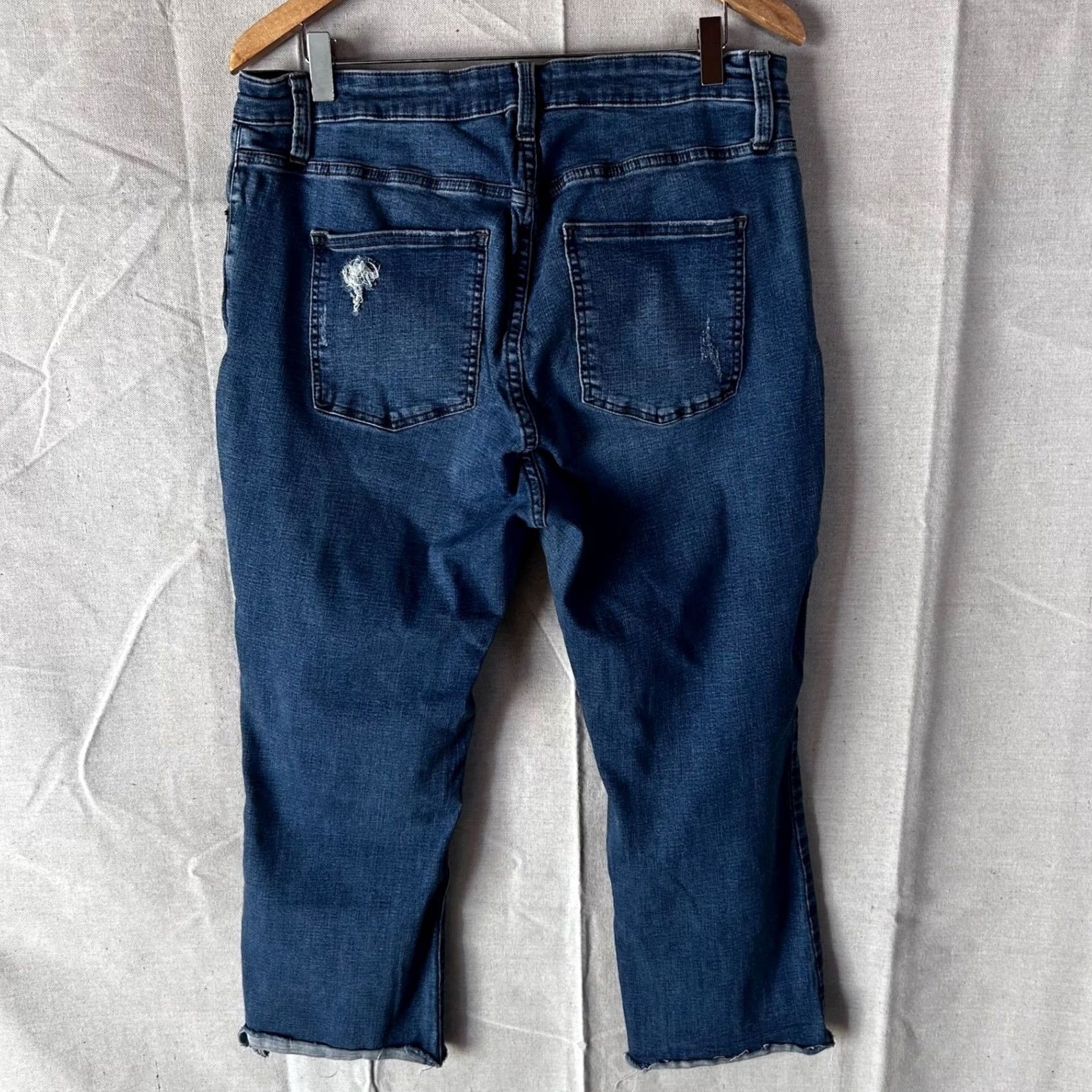 Pistola Pistola High Rise Cropped Jeans 18W Medium Wash Distressed Raw Hem 5-Pocket Denim Women Adults Boys Girls Mens Size 40" / US 18 - 3 Thumbnail