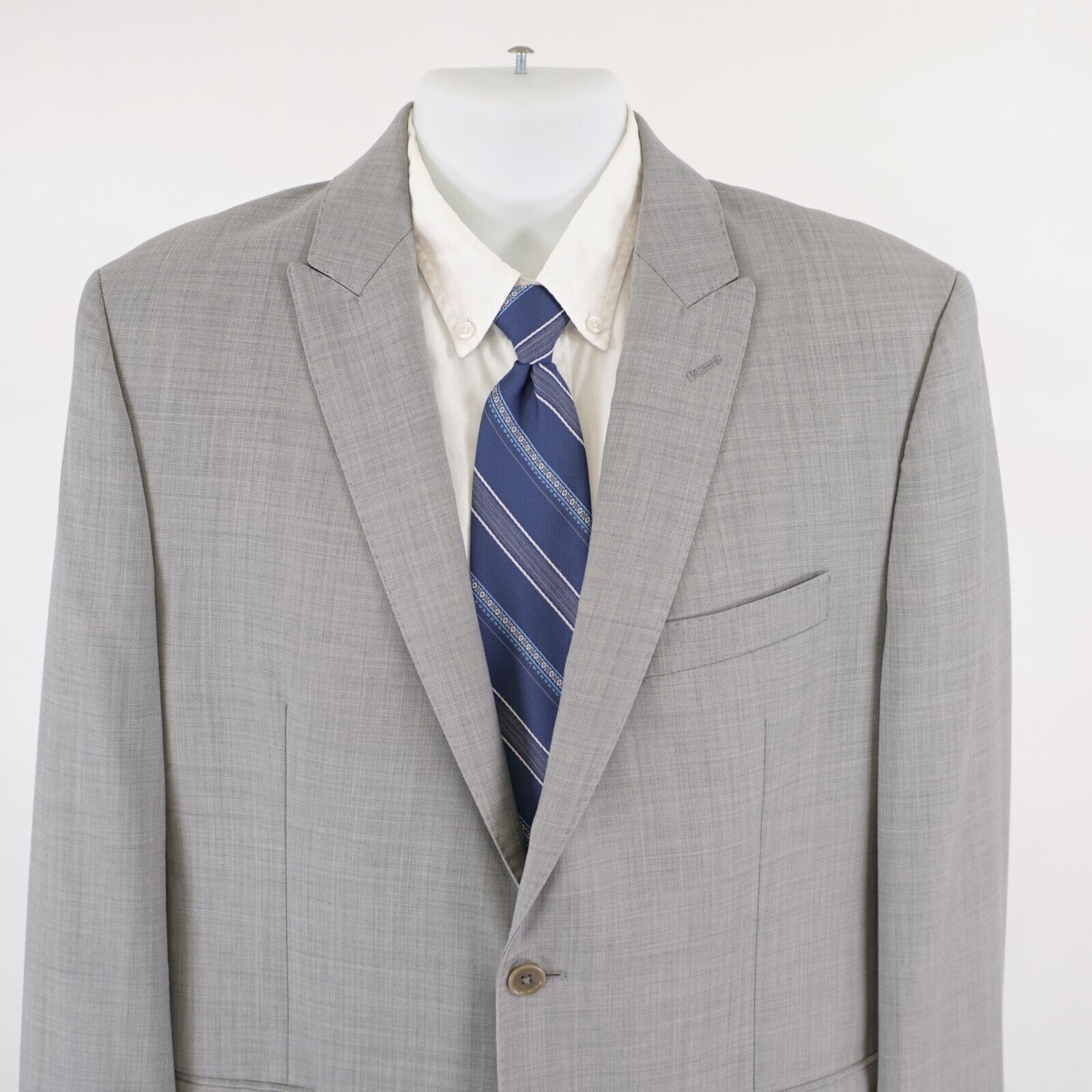 Tallia Tallia Wool Gray Sharkskin Peak Lapel 2 Button Blazer 40R / Size 40R - 1 Thumbnail