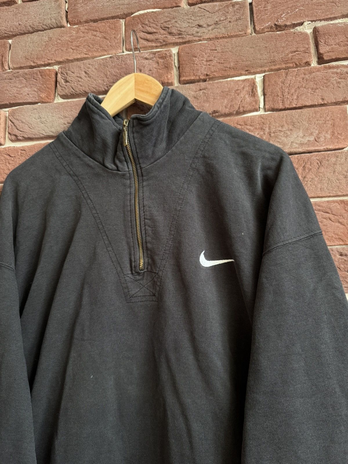 Nike Vintage 90s Nike Small Swoosh Logo 1/4 Zip Sweatshirt L Blac Size US L / EU 52-54 / 3 - 3 Thumbnail