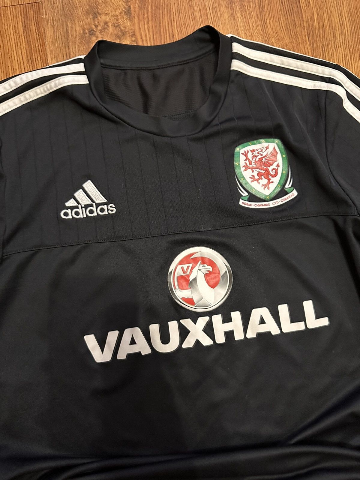 Adidas Adidas Wales Walsh Football Jersey 2015-2016 Size M Size US M / EU 48-50 / 2 - 3 Thumbnail