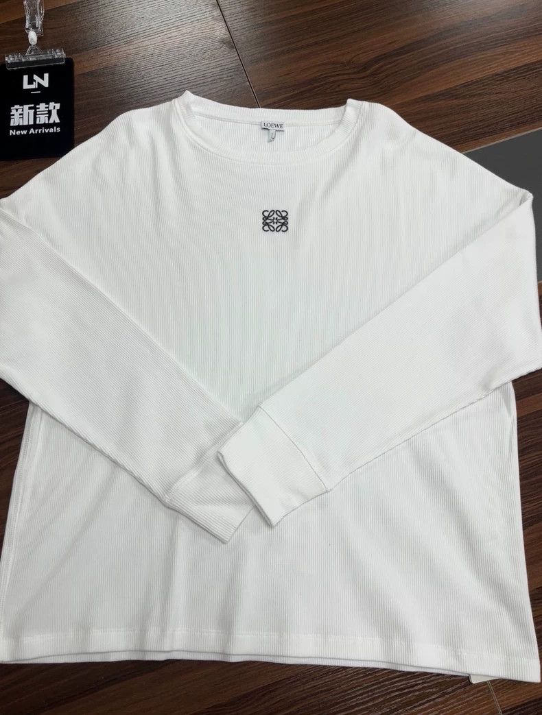 Loewe LOEWE Long sleeves with Logo embroidery on the chest Size S / US 4 / IT 40 - 1 Thumbnail