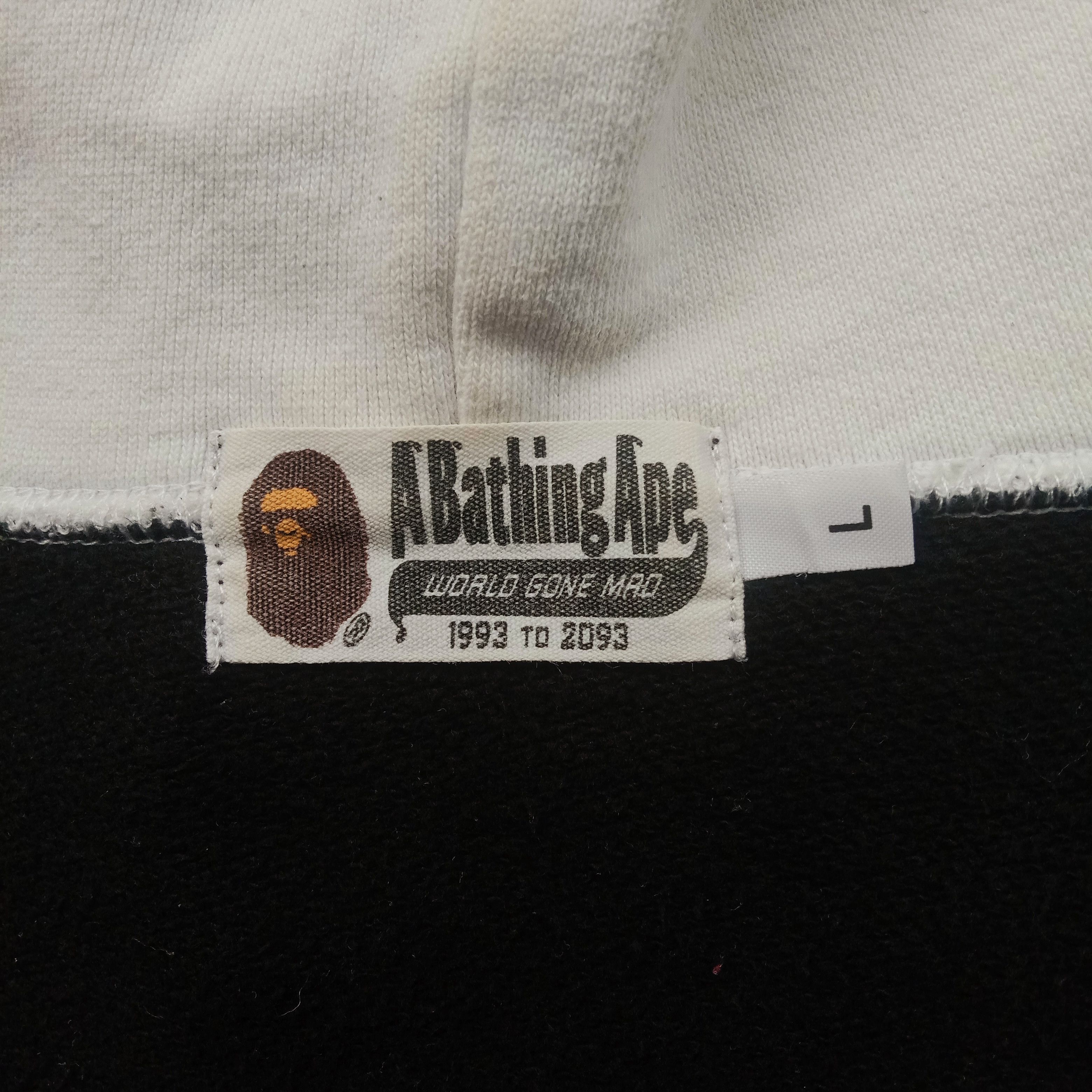 Bape Bathing Ape Pullover Hoodie (2016) Size US L / EU 52-54 / 3 - 8 Thumbnail