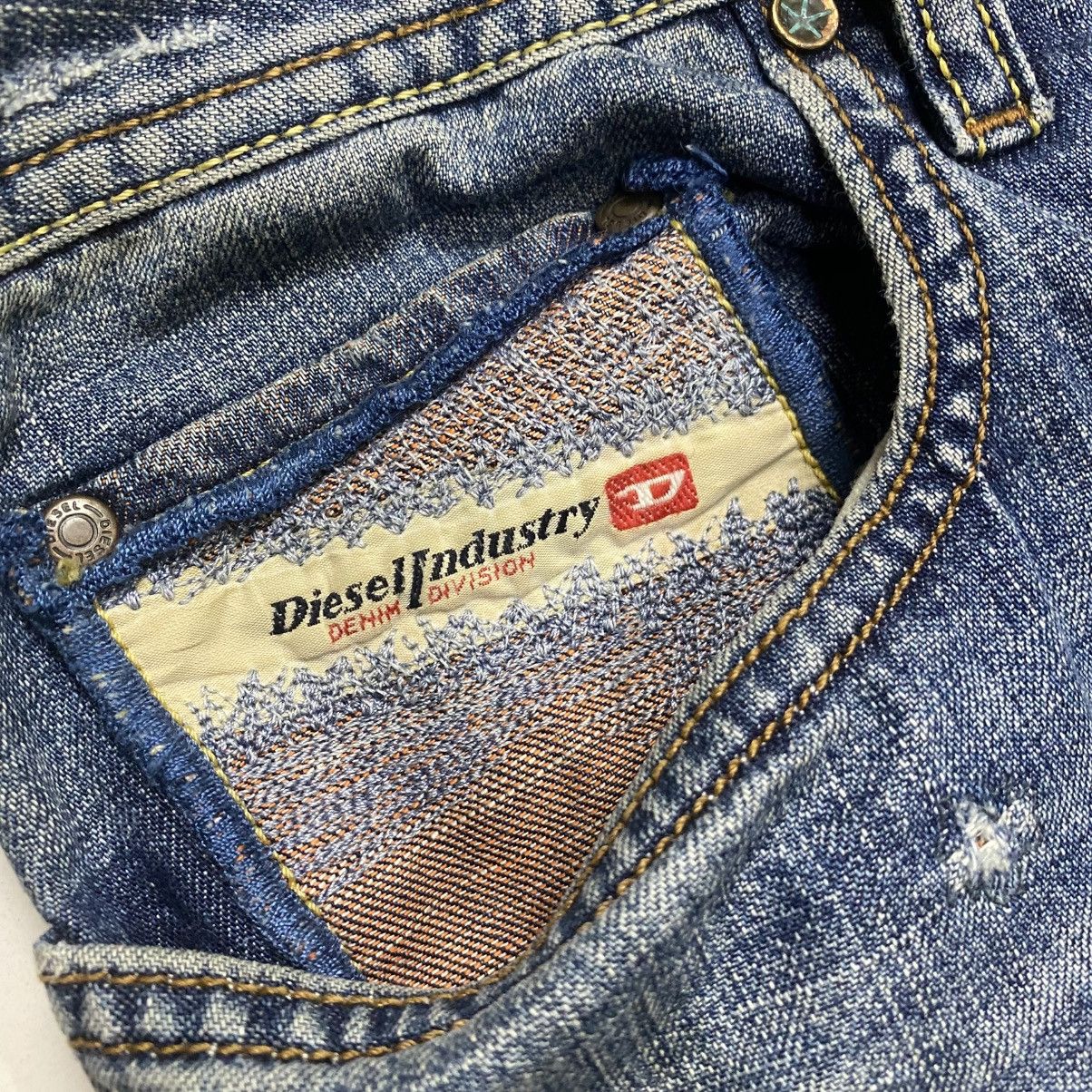 Diesel Diesel Industry flared distressed denim Size US 36 / EU 52 - 18 Thumbnail
