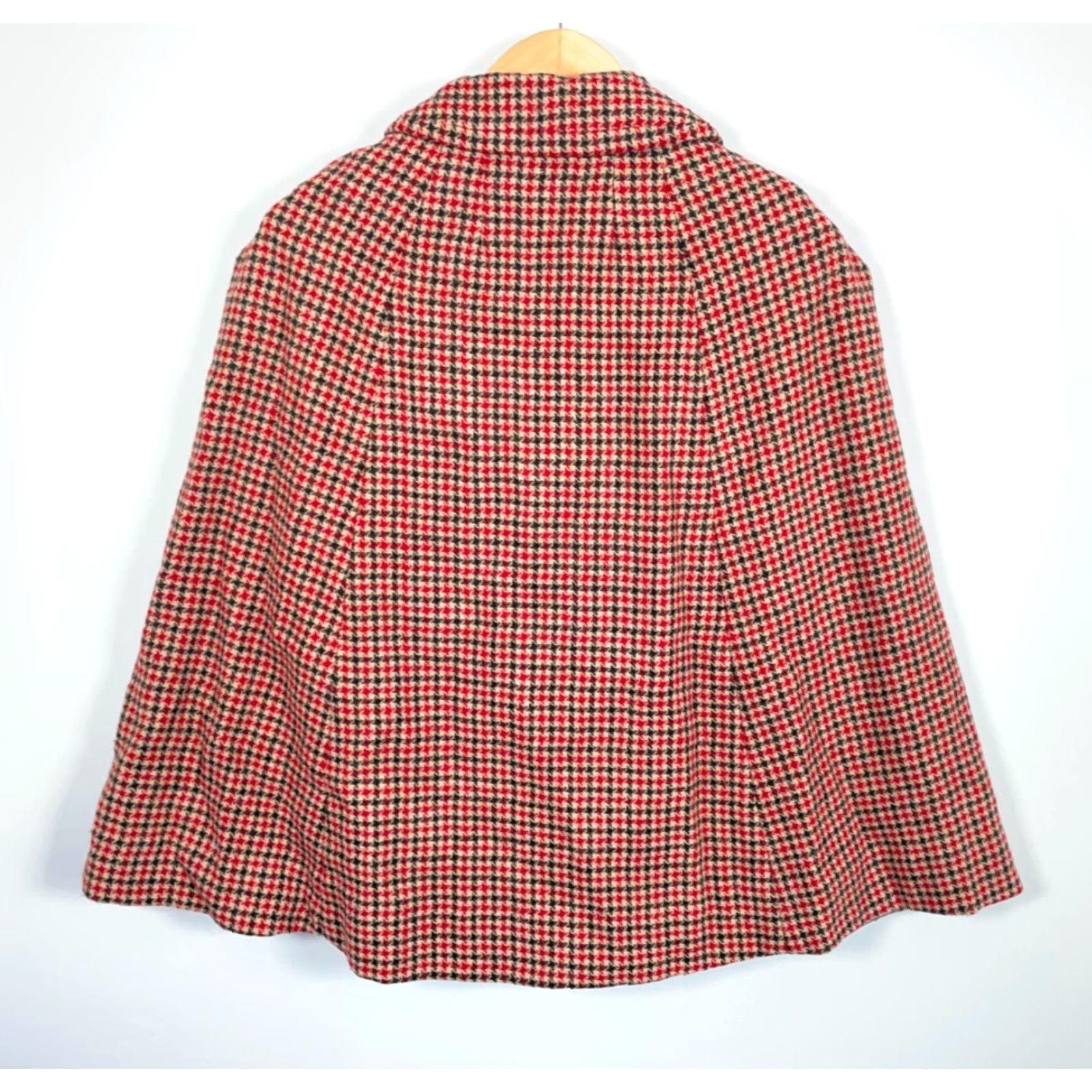 Vintage VINTAGE Poncho Cape Houndstooth Wool Red Black Lined Buckle Front Woman One Size - 60s Bohemian Hipster Retro Mod Fringe Embroidered Dry Clean Only Size ONE SIZE - 2 Thumbnail