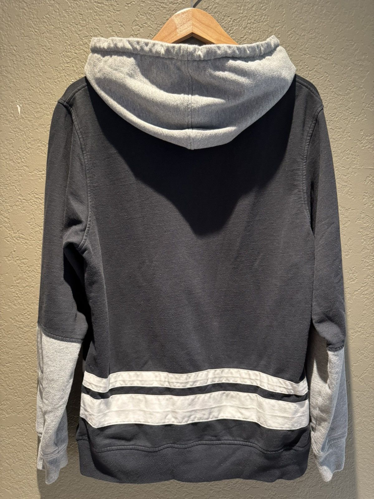 The Hundreds The Hundreds 2010s Black Grey Tonal Block Hoodie Size US L / EU 52-54 / 3 - 2 Thumbnail