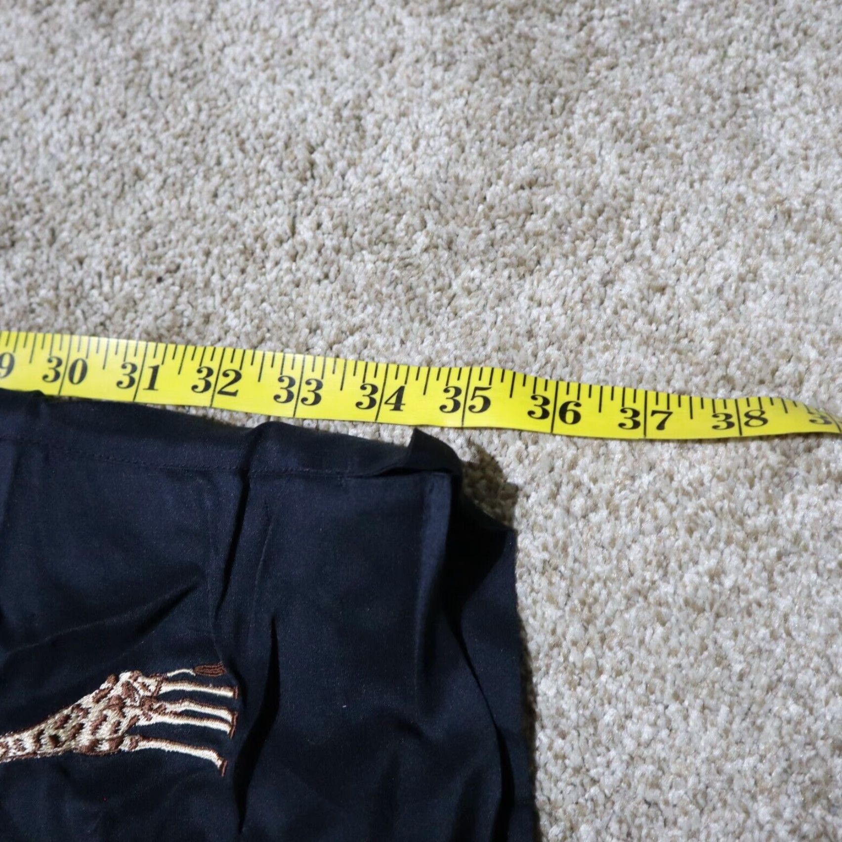 Vintage SILKLAND Women's Black 100% Silk Embroidered Giraffe Crop Pants Size 14 Size 36" / US 14 / IT 50 - 6 Thumbnail