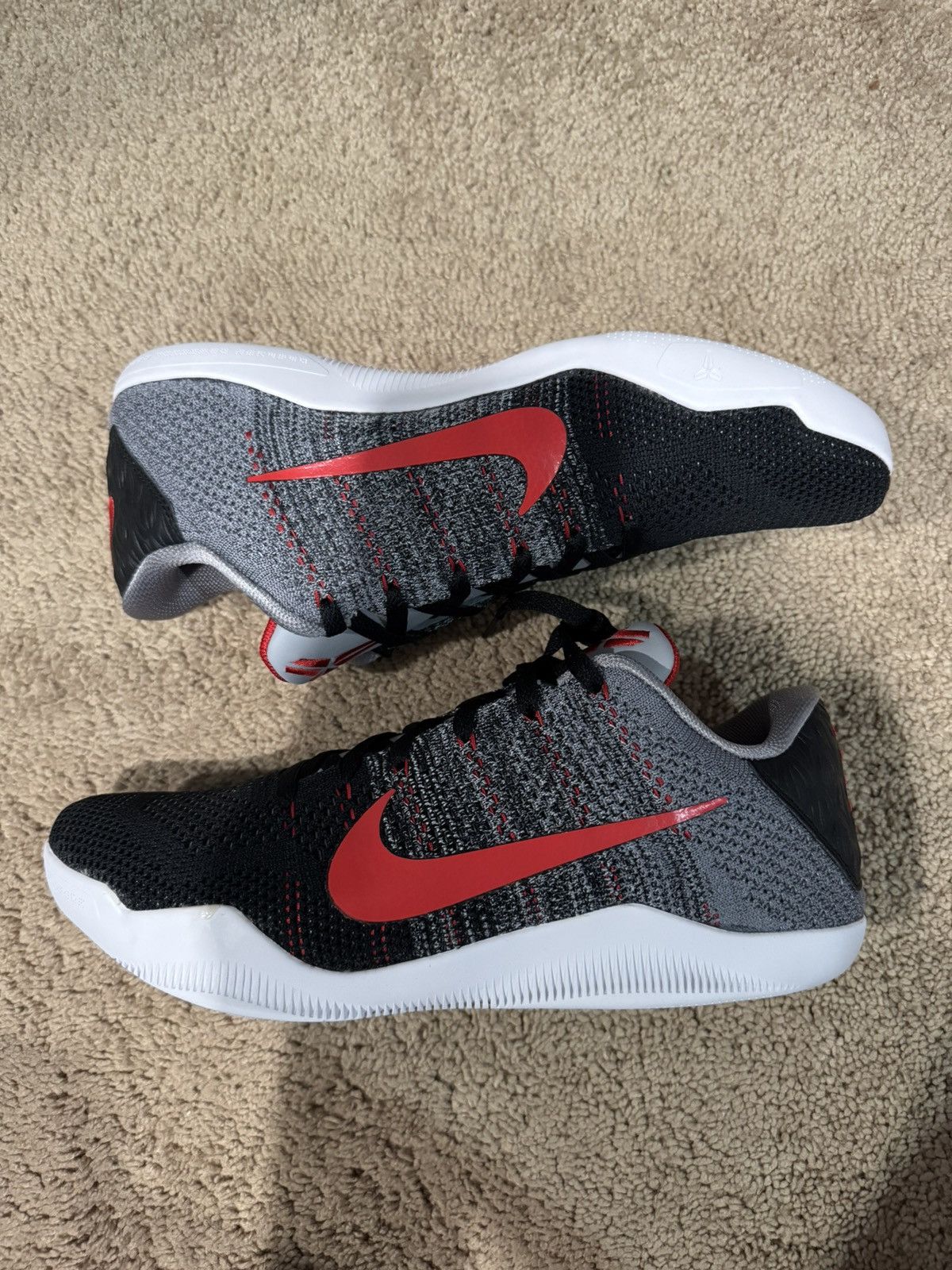 Nike Kobe 11 Low Tinker Muse 2011 Size US 10 / EU 43 - 1 Thumbnail