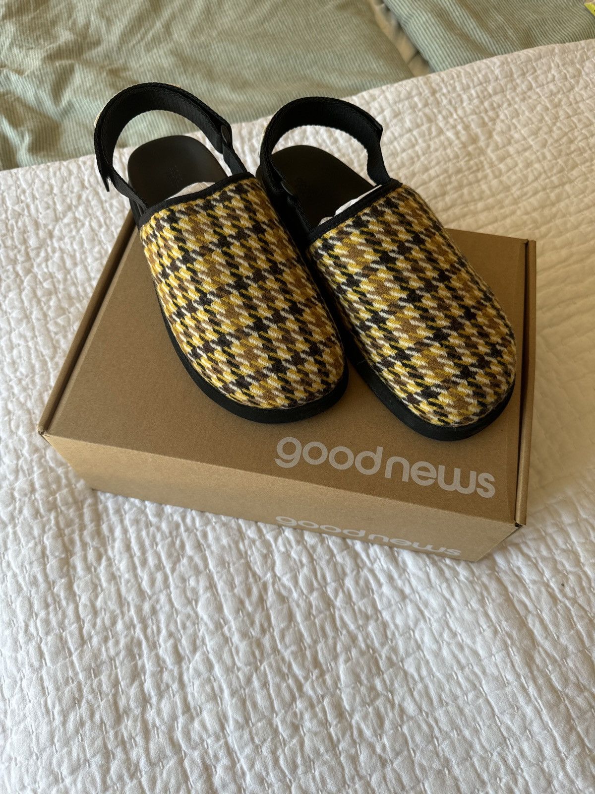 END. Good News Slip on Mules Size US 9 / EU 42 - 1 Thumbnail