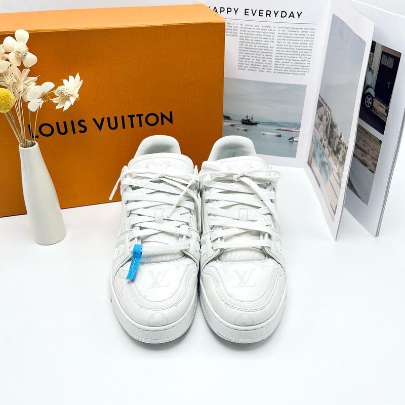Louis Vuitton Louis Vuitton Trainer Low Top Sneakers for Men -2508 Size US 8 / EU 41 - 2 Thumbnail