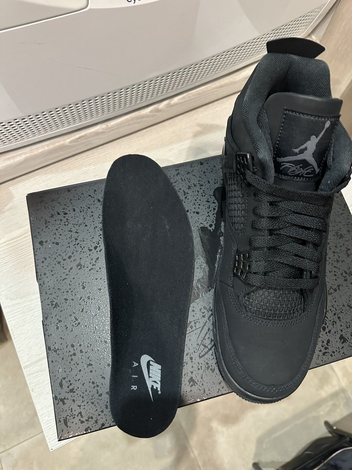 Jordan Brand jordan 4 black cat Size US 10.5 / EU 43-44 - 11 Thumbnail
