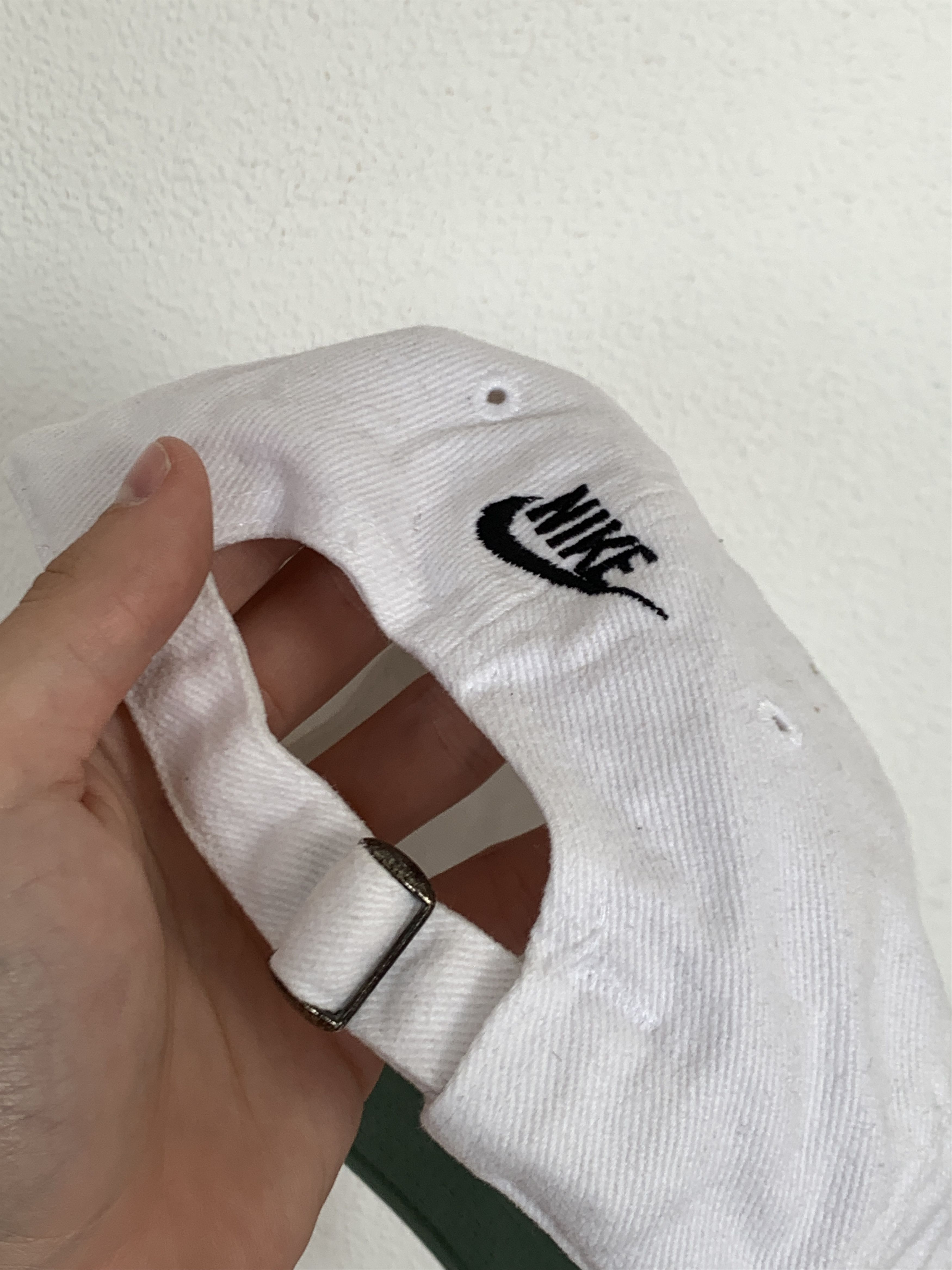Nike Vintage Nike 90s Small Swoosh White Baseball Cap Hat OS Size ONE SIZE - 4 Thumbnail