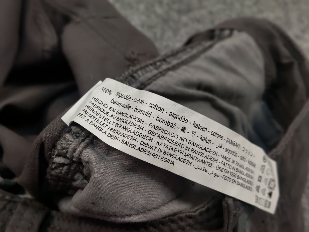 Japanese Brand Vintage Japanese Multicargo Straight Pants Travis Y2K Style Size US 32 / EU 48 - 9 Thumbnail