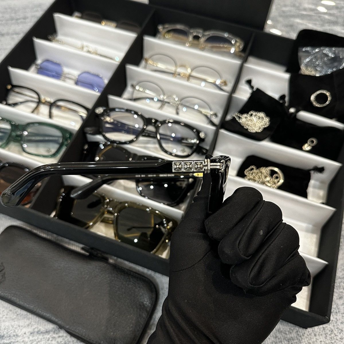 Chrome Hearts CHROME HEARTS SMOKE SHOW SUNGLASSES Size ONE SIZE - 5 Thumbnail
