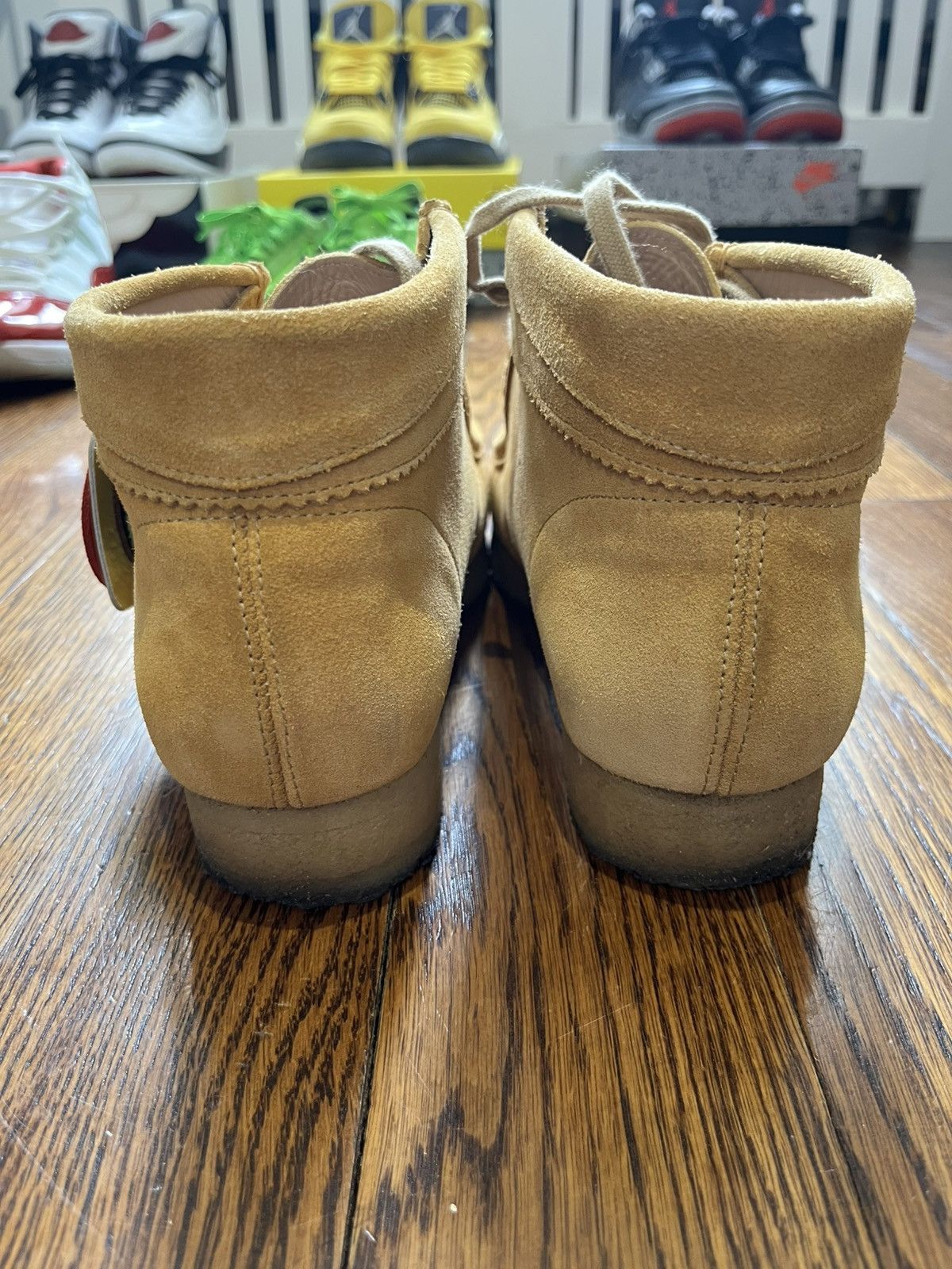 Clarks × Vandy The Pink Vandythepink Burger Clarks Wallabee Size US 7 / EU 40 - 4 Thumbnail