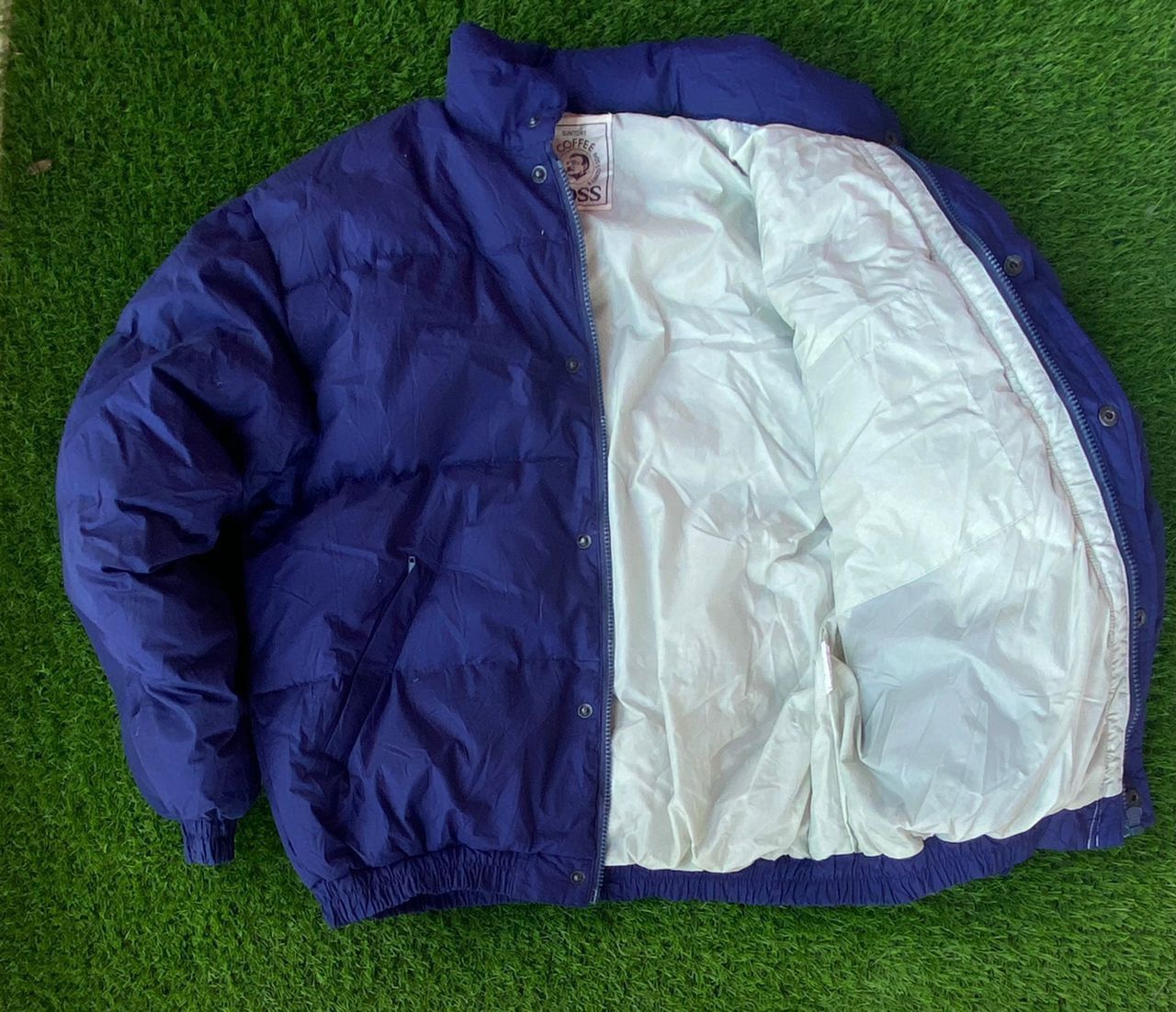 Vintage Vintage Suntory Coffe Bos Puffer Jacket Size US L / EU 52-54 / 3 - 4 Thumbnail