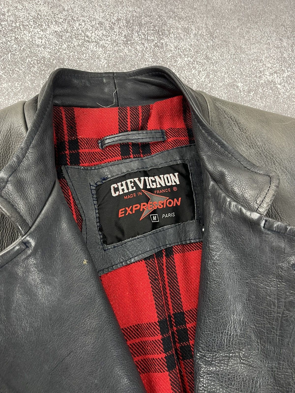 Chevignon × Vintage Vintage Chevignon Paris Leather Jacket Women’s Size M Size M / US 6-8 / IT 42-44 - 7 Thumbnail