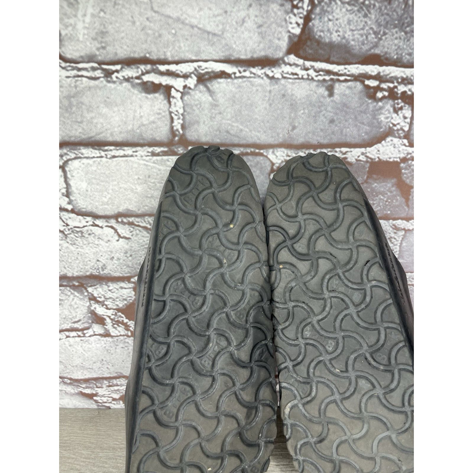 Birkenstock Birkenstock Arizona Essentials EVA Black Foam Slides Sandals Size US 7.5 / IT 37.5 - 23 Thumbnail
