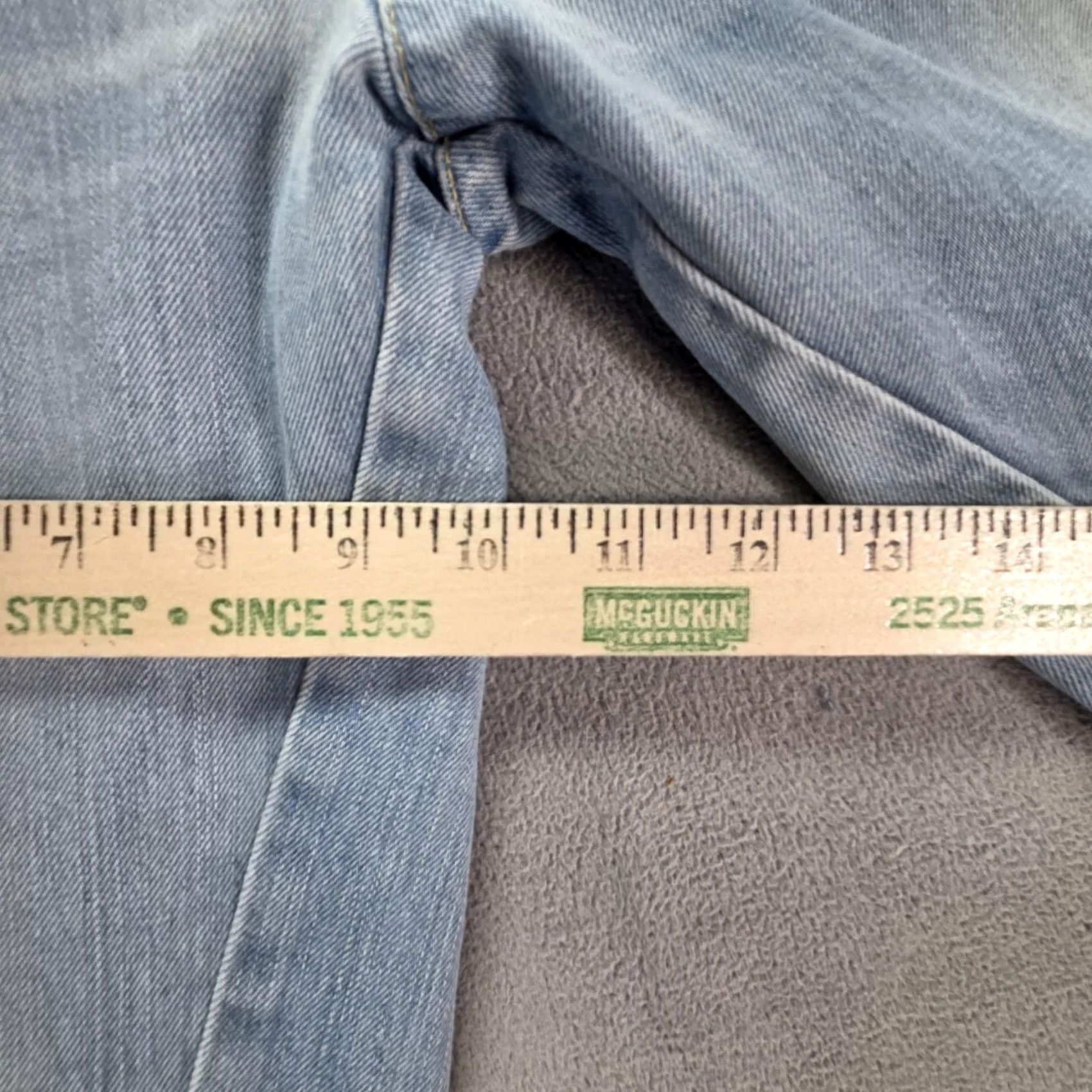 Levi's Levis Jeans Mens Blue Light Wash Regular Twisted Flap 28x30 Inseam 30 Cotton Denim Z​ip Pockets Casual Tapered Size US 28 / EU 44 - 6 Thumbnail