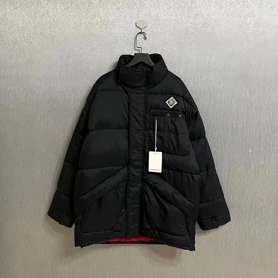 Givenchy givenchy logo padded jacket with detachable hood Size US M / EU 48-50 / 2 - 1 Thumbnail