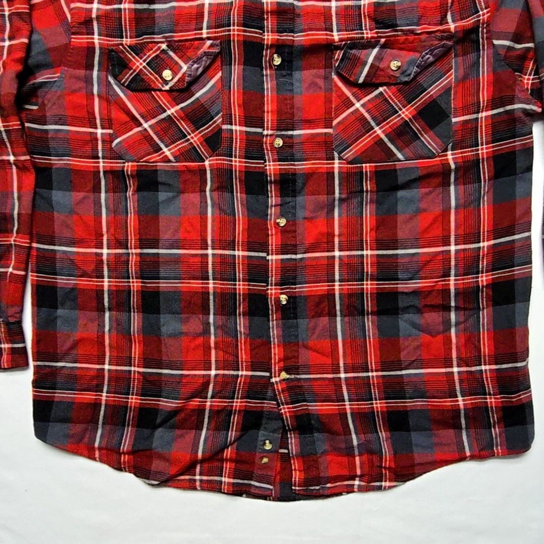 Vintage Vintage Red Black Plaid Flannel L Tall Button Up Shirt 90s Size US L / EU 52-54 / 3 - 2 Thumbnail