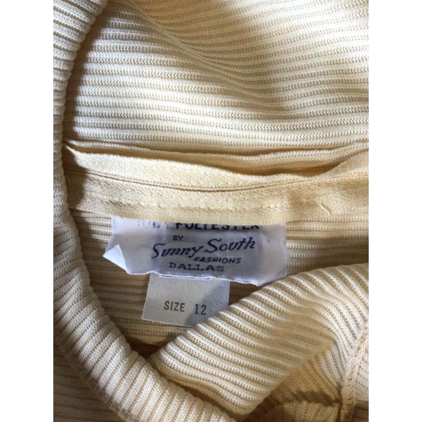 Vintage Vintage Sunny South Fashions Dallas Yellow Sleeveless Top Blouse Size 12 Size XL / US 12-14 / IT 48-50 - 3 Thumbnail