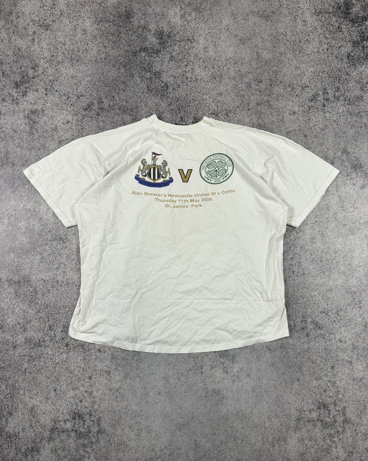 Vintage Vintage New Castle 2006 T-shirt Rare Streetwear Soccer XL Size US XL / EU 56 / 4 - 3 Thumbnail