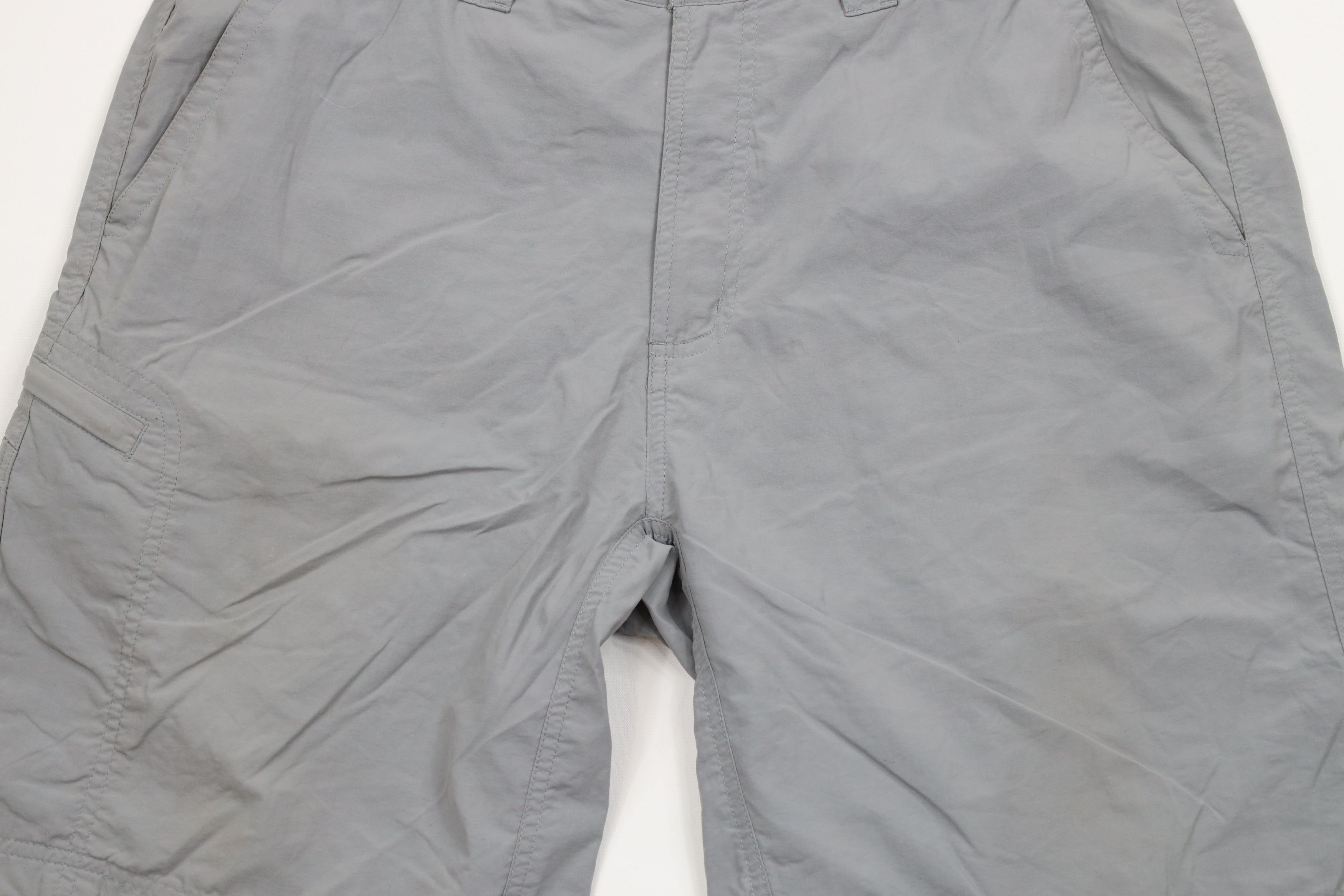ExOfficio × Vintage Vintage ExOfficio Hiking Trail Cargo Shorts Gray Nylon Size US 36 / EU 52 - 3 Thumbnail