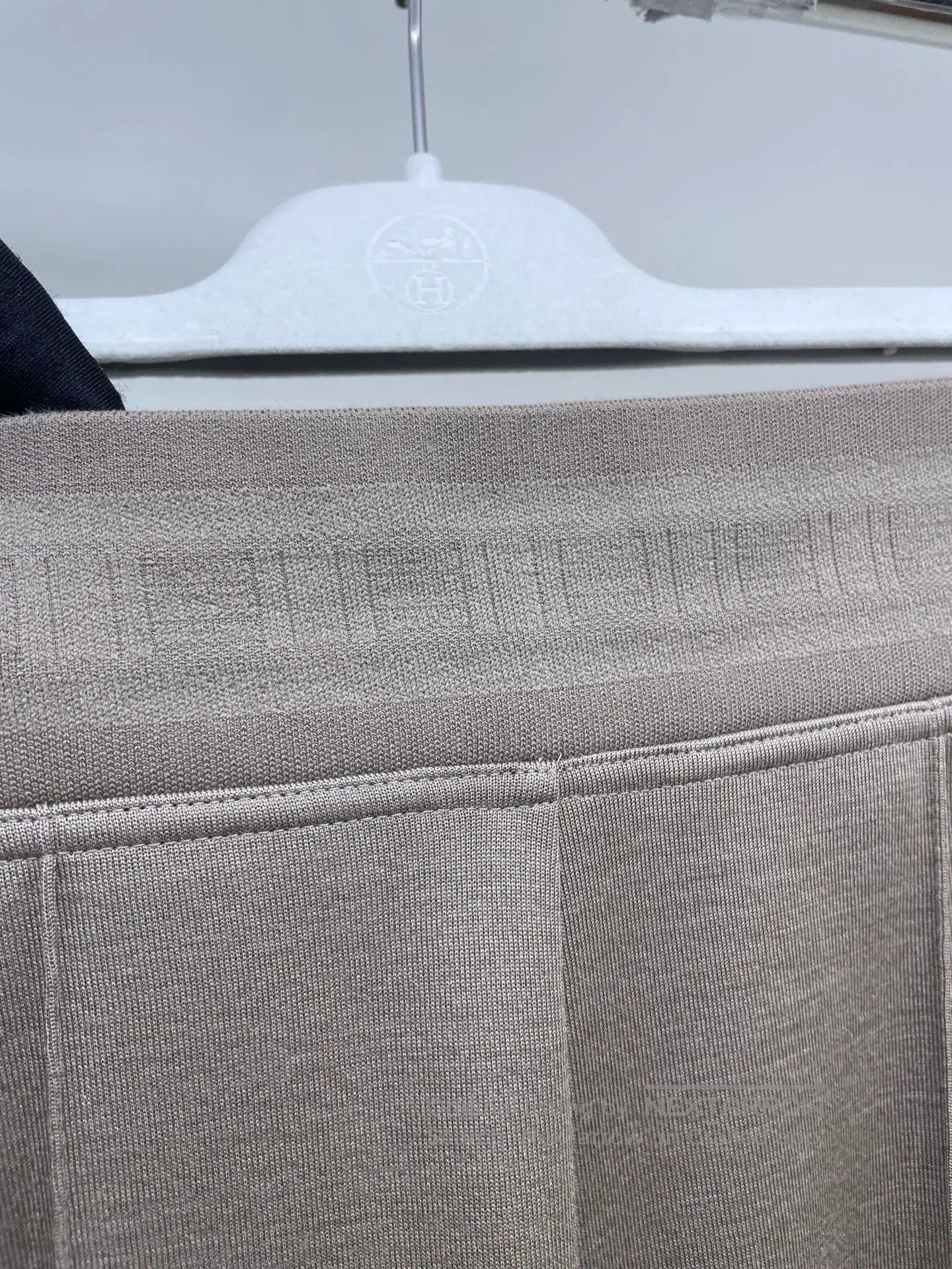 Hermes Hermes Women's Knit Casual Pants. Size US 34 / EU 50 - 3 Thumbnail