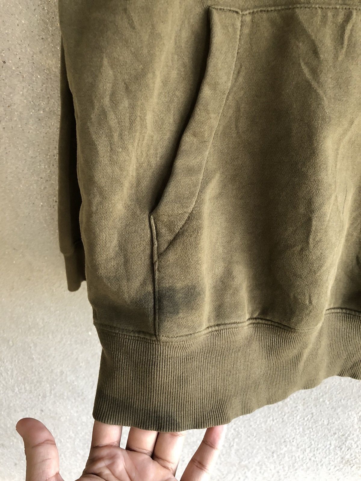 Cabelas Vintage Cabelas realtree World’s Foremost Outfitter hoodie Size US M / EU 48-50 / 2 - 4 Thumbnail