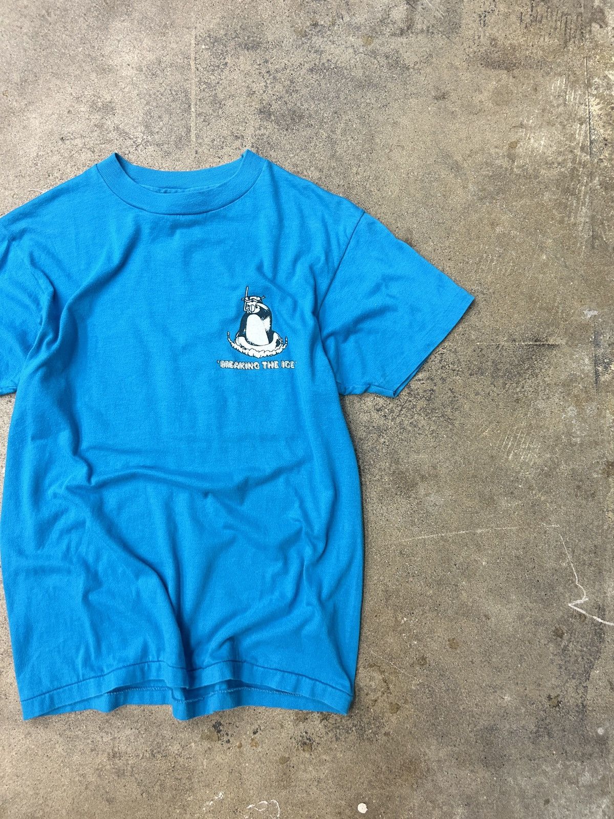 Vintage 80s Vintage University Graphic Tee Collegiate Shirt Penguins Size US M / EU 48-50 / 2 - 2 Thumbnail