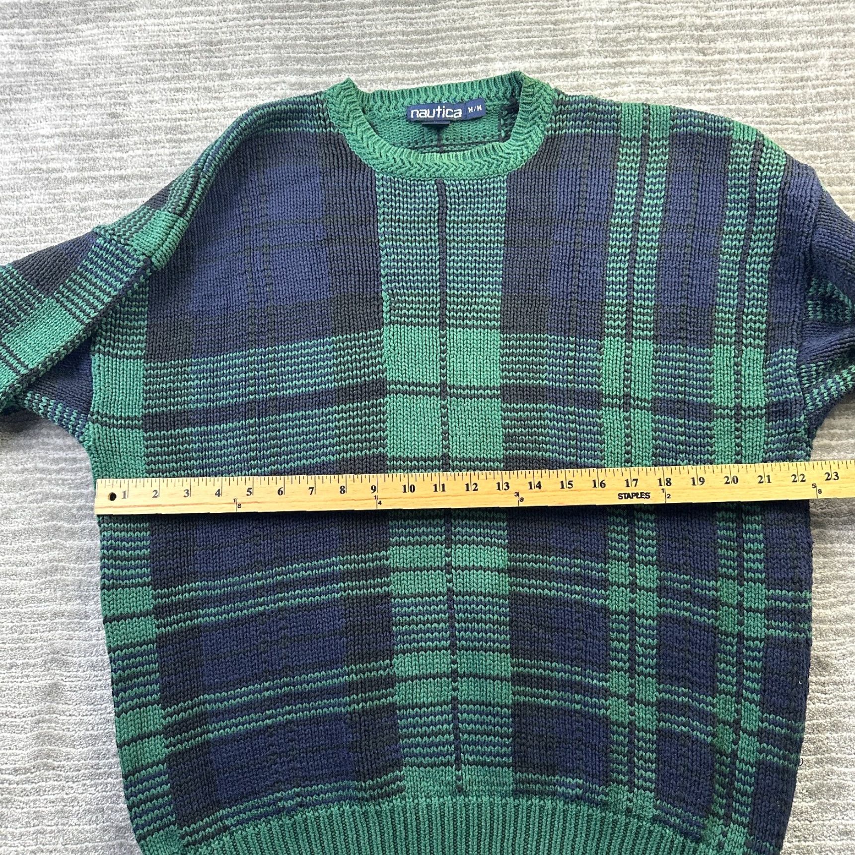 Nautica VINTAGE Nautica Sweater Mens Green Tartan Plaid Wool Knit Pullover 90s Preppy All Seasons Heavyweight Size M Size US M / EU 48-50 / 2 - 7 Thumbnail