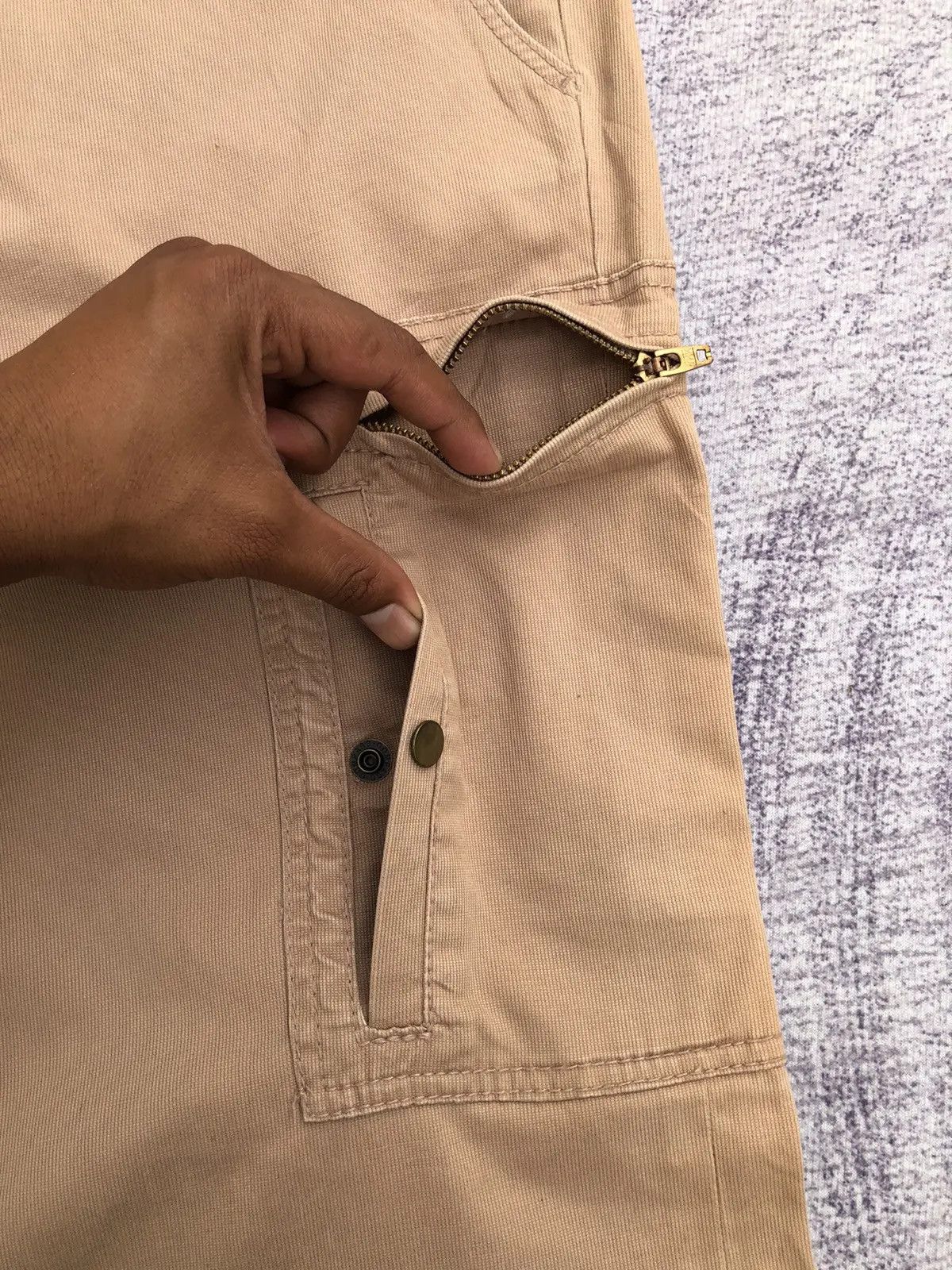 Designer × Japanese Brand Y2K Cargo Trousers Baggy Khakis Multi Pocket Tactical Pants Size US 32 / EU 48 - 6 Thumbnail
